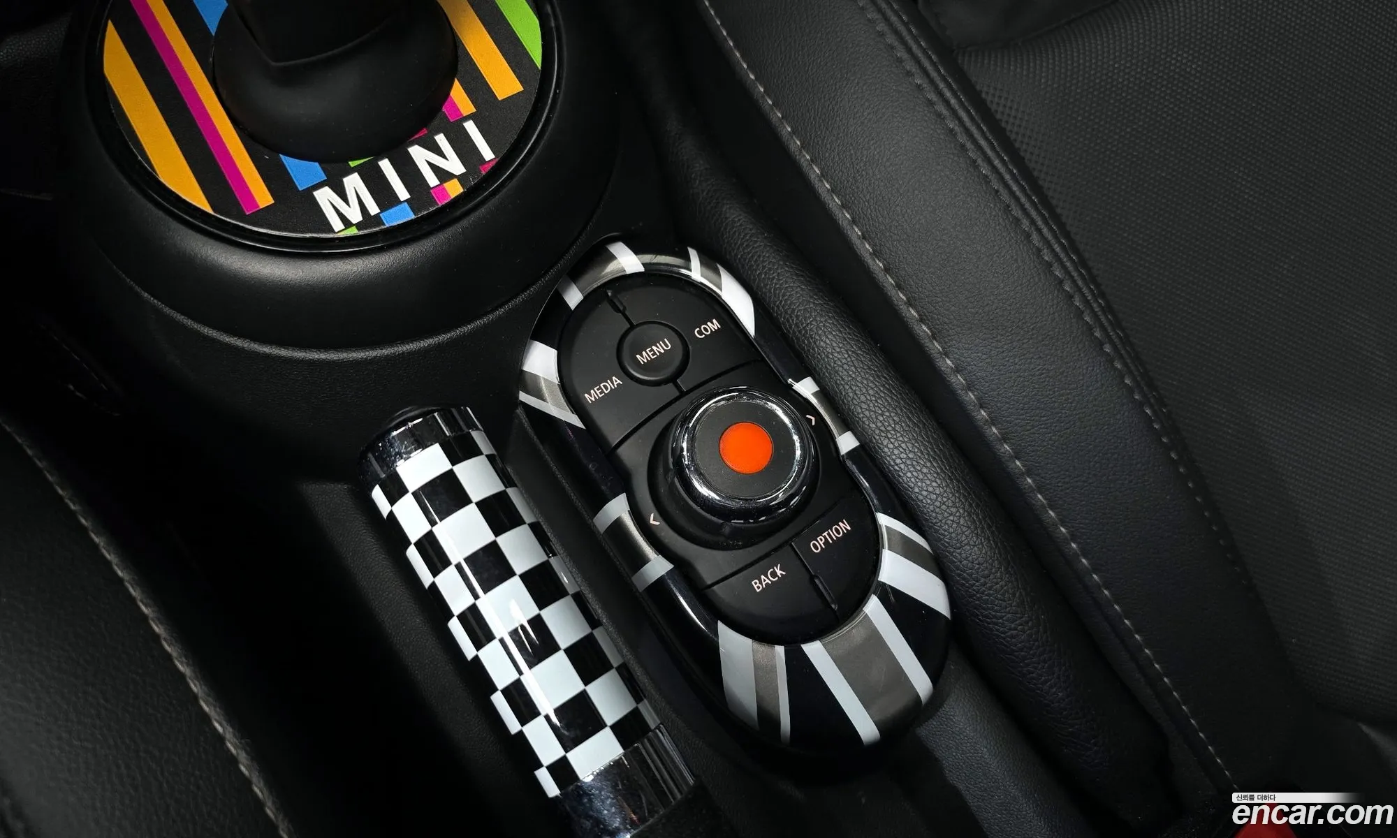 Mini Cooper S 2021 WMW61DH08N2P84360 — 28