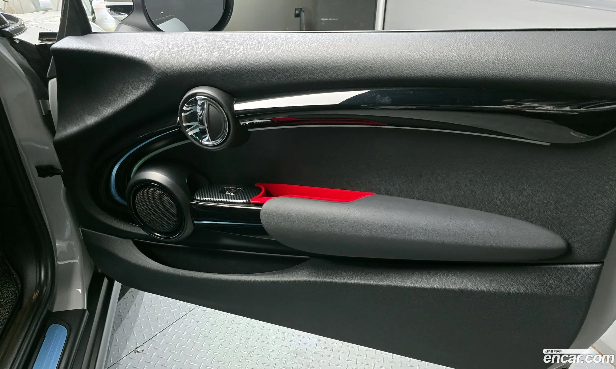 Mini Cooper S 2021 WMW61DH08N2P84360 — 23