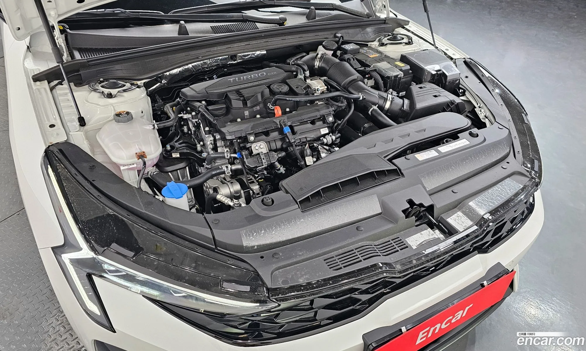 Kia K5 2026 — 4