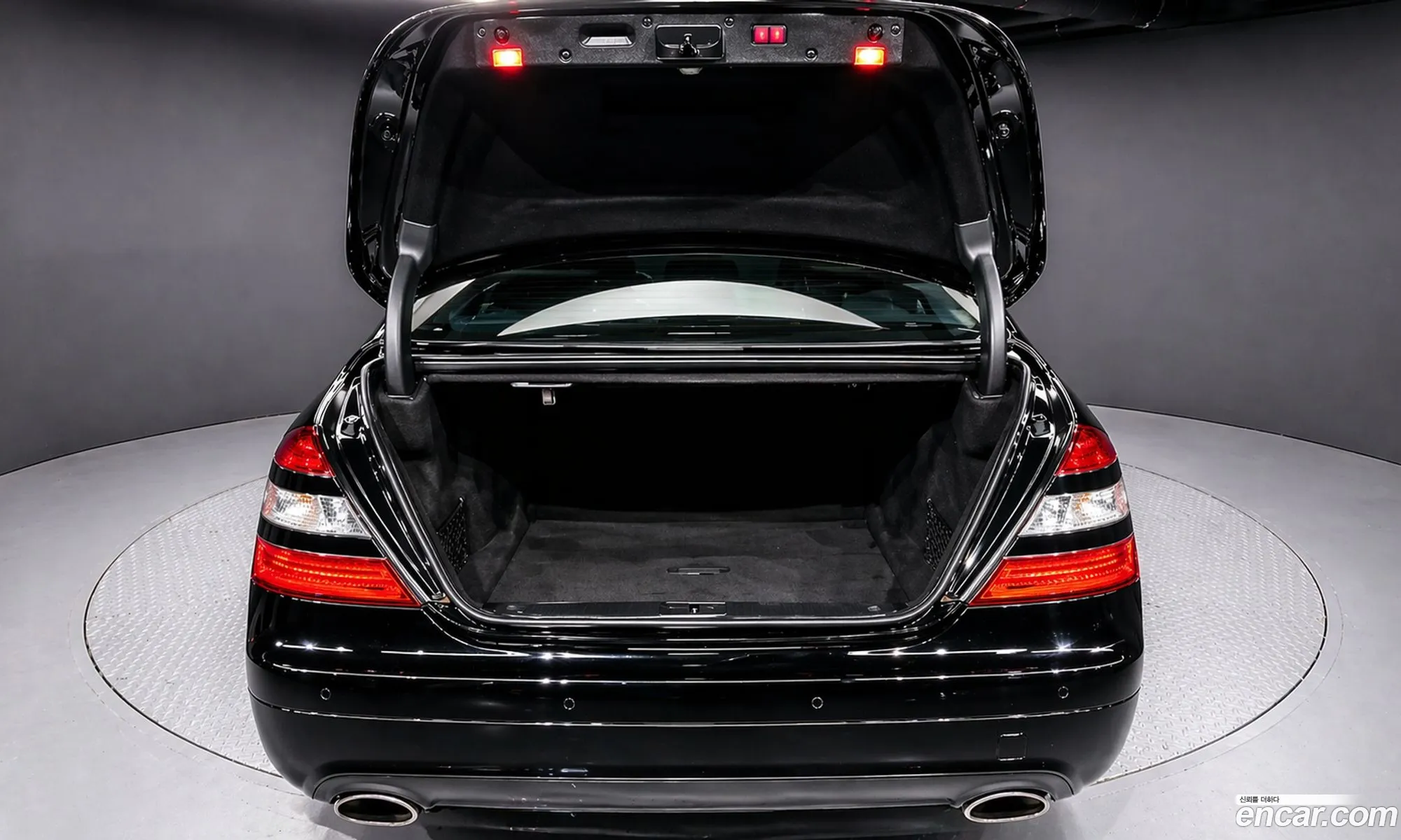 Mercedes-Benz S-Class W221 2007 — 12