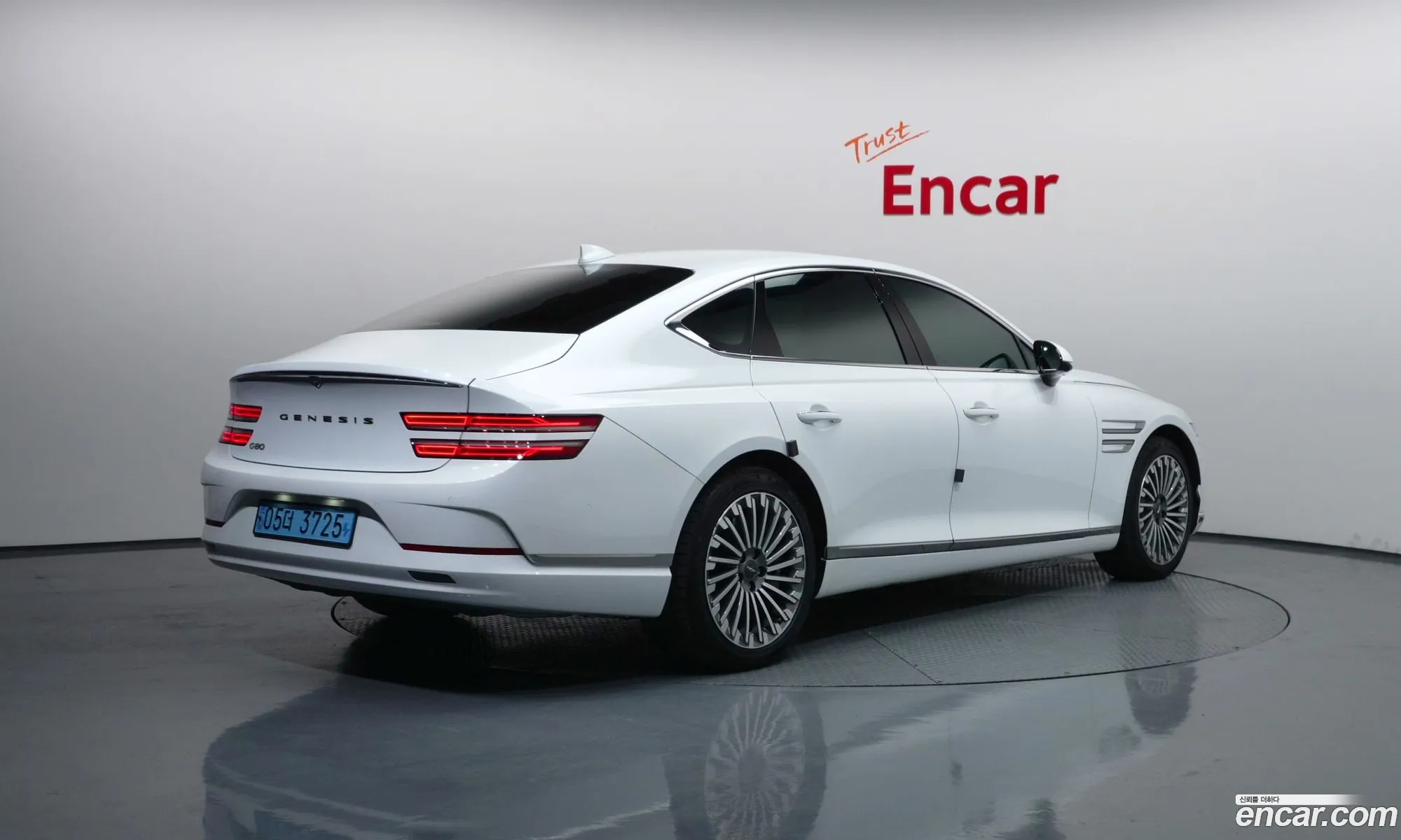 Genesis Electrified G80 2022 — 7