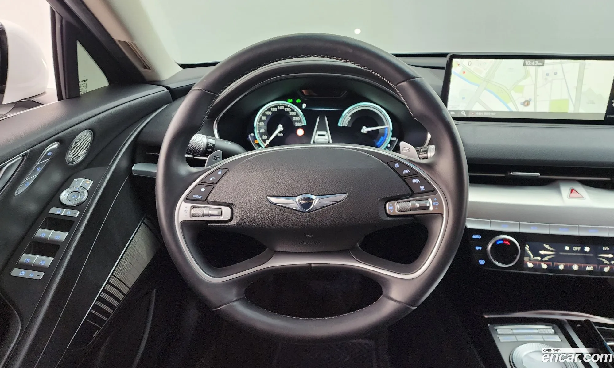 Genesis Electrified G80 2022 — 18