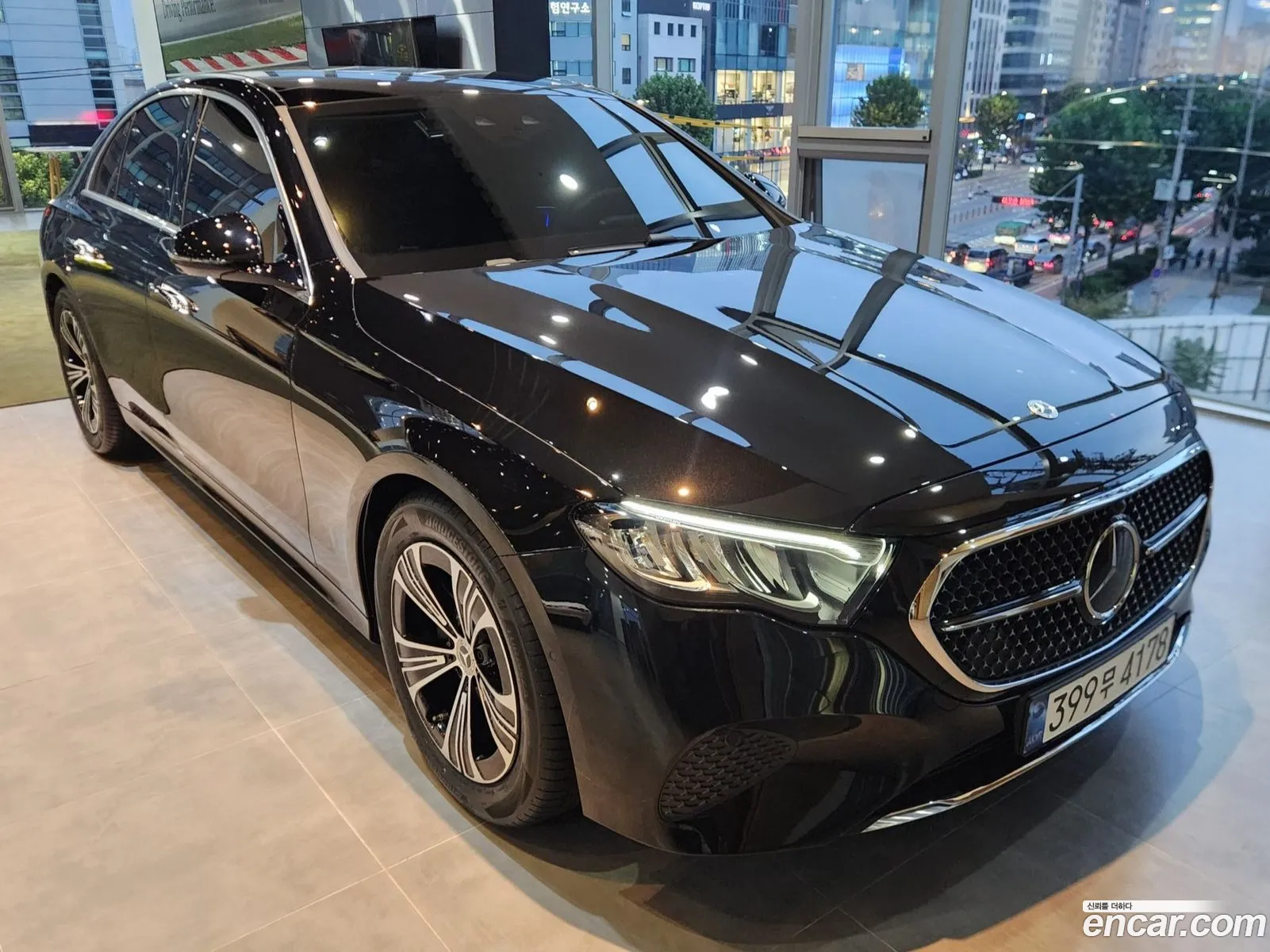Mercedes-Benz E-Class W214 2025 — 10