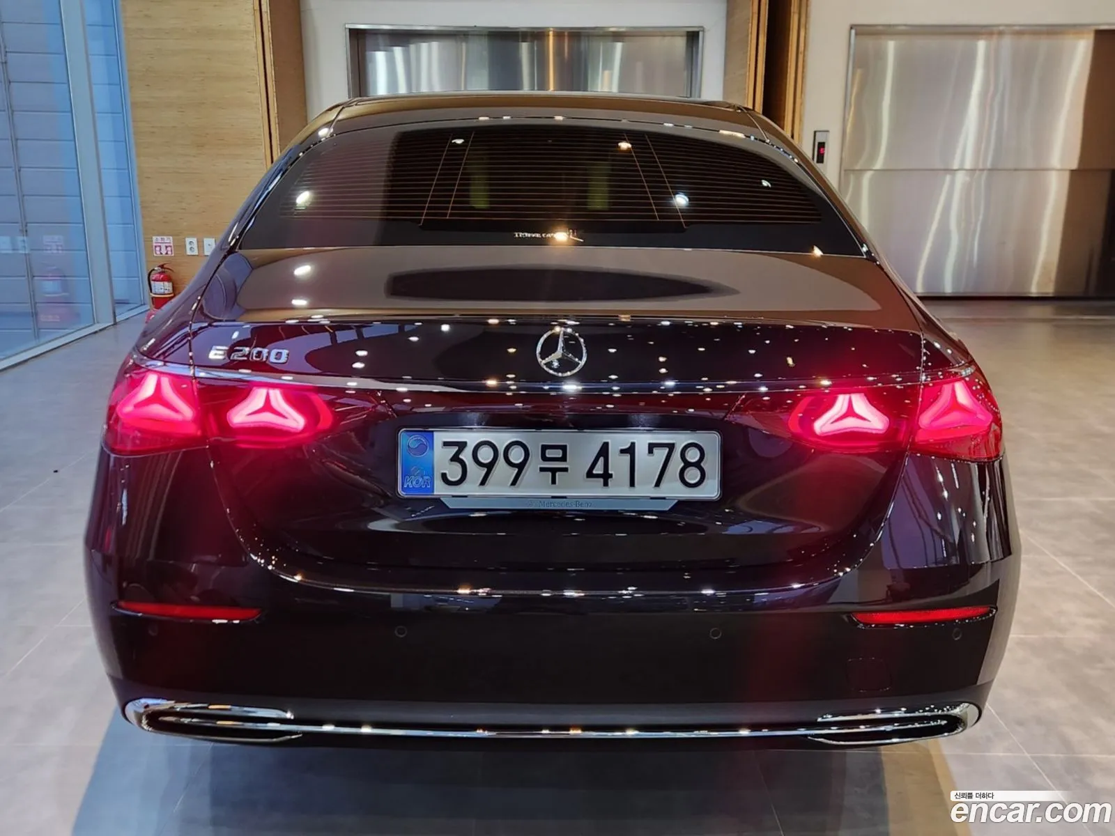 Mercedes-Benz E-Class W214 2025 — 15