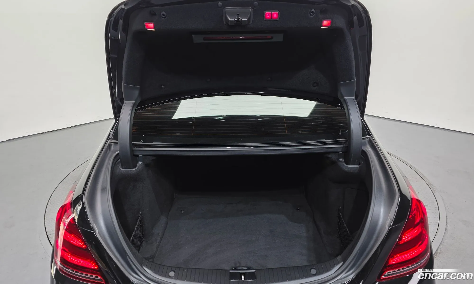 Mercedes-Benz S-Class W222 2020 — 13