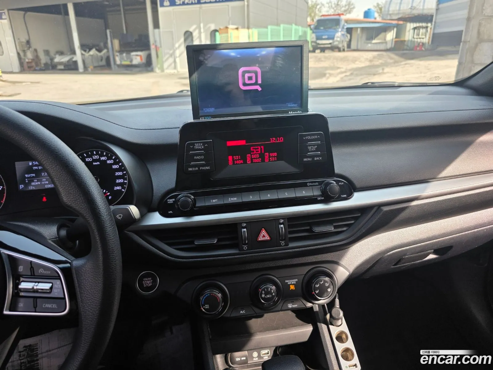 Kia K3 2019 — 12