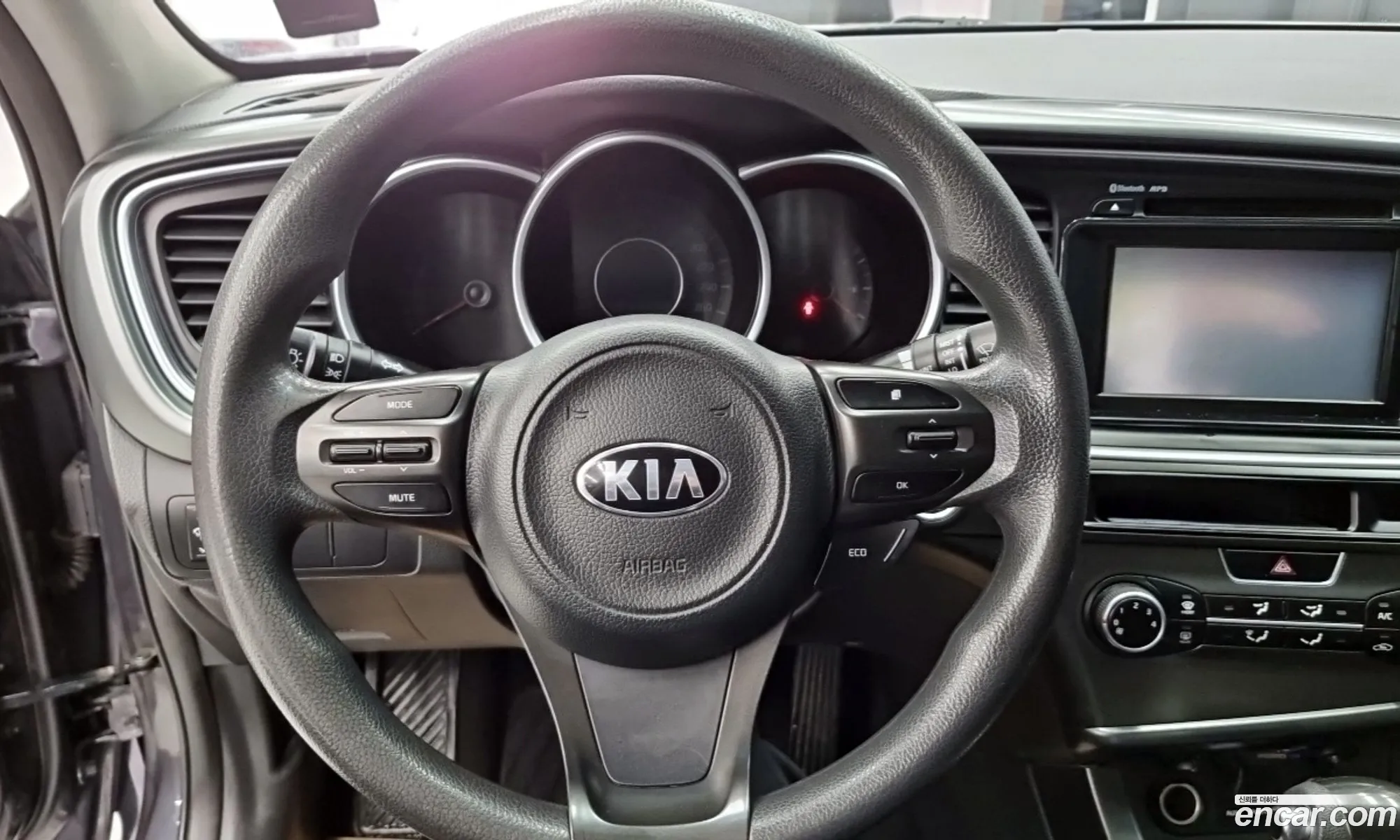 Kia K5 2014 — 16