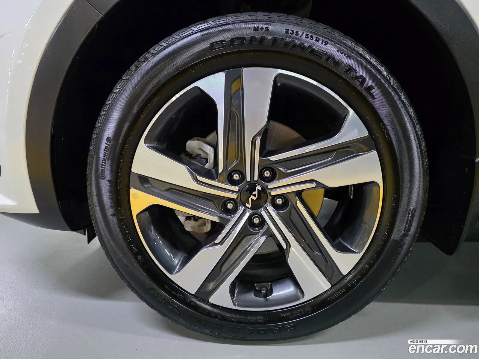 Kia Sorento 2022 — 14