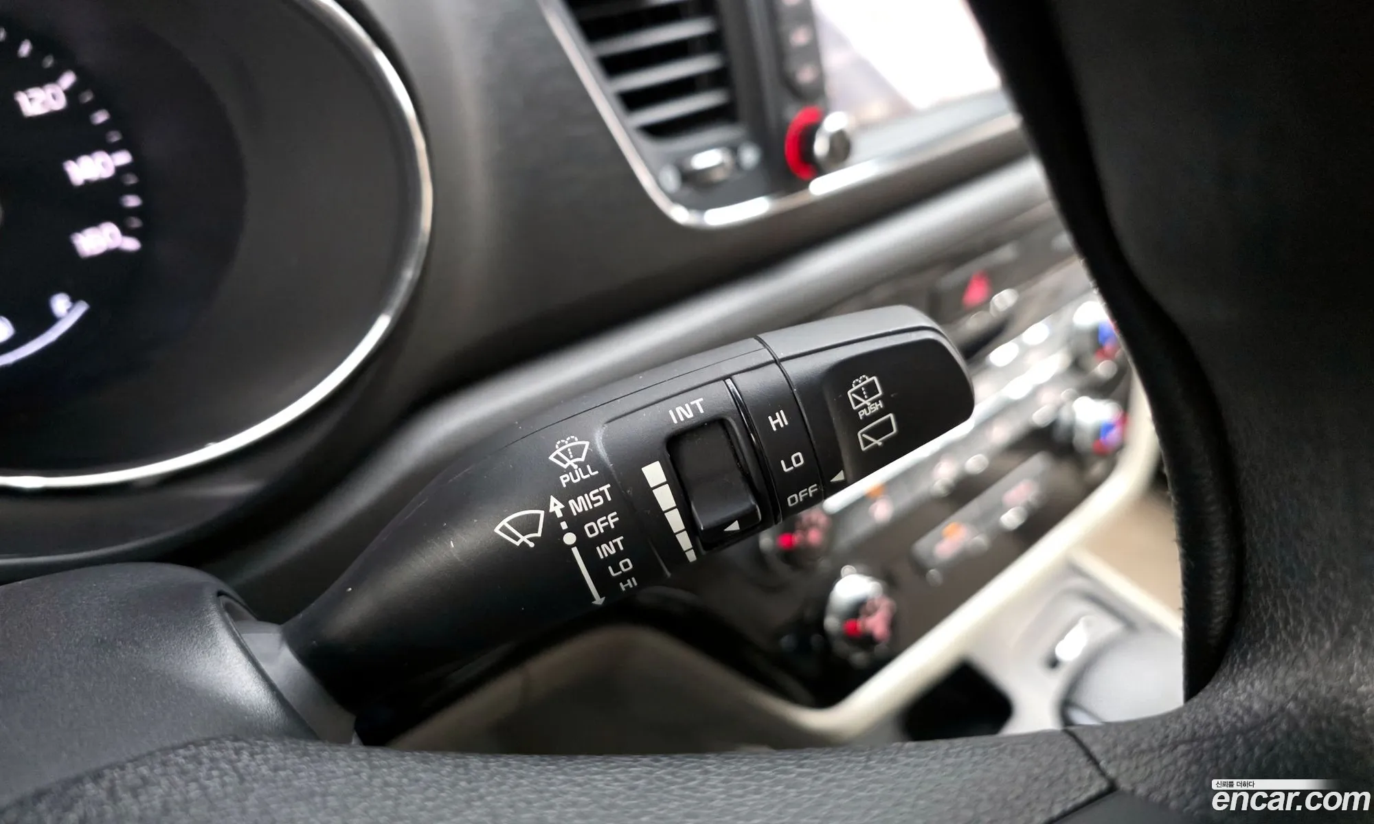 Kia Carnival 2018 — 13
