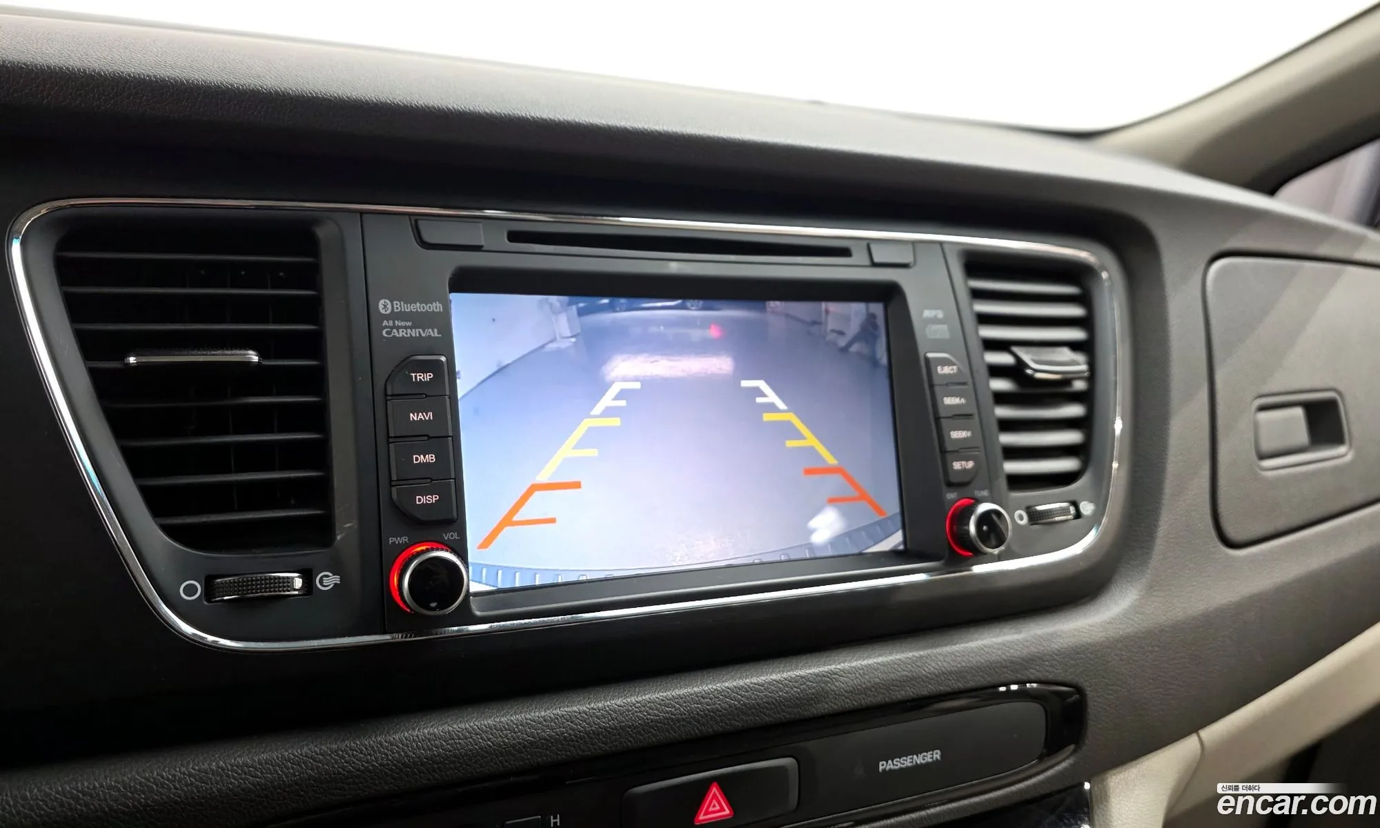 Kia Carnival 2018 — 28