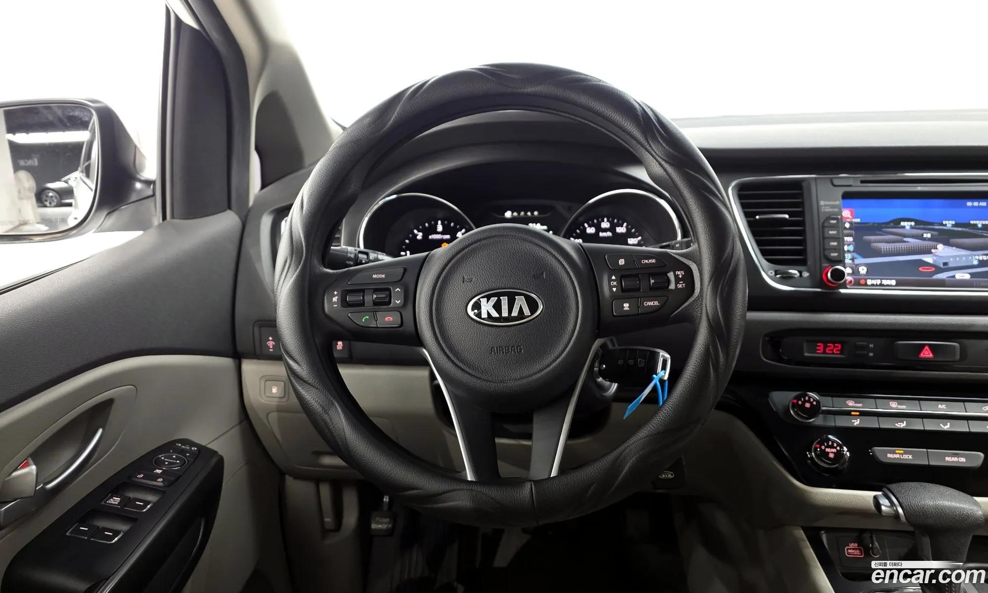Kia Carnival 2018 — 24