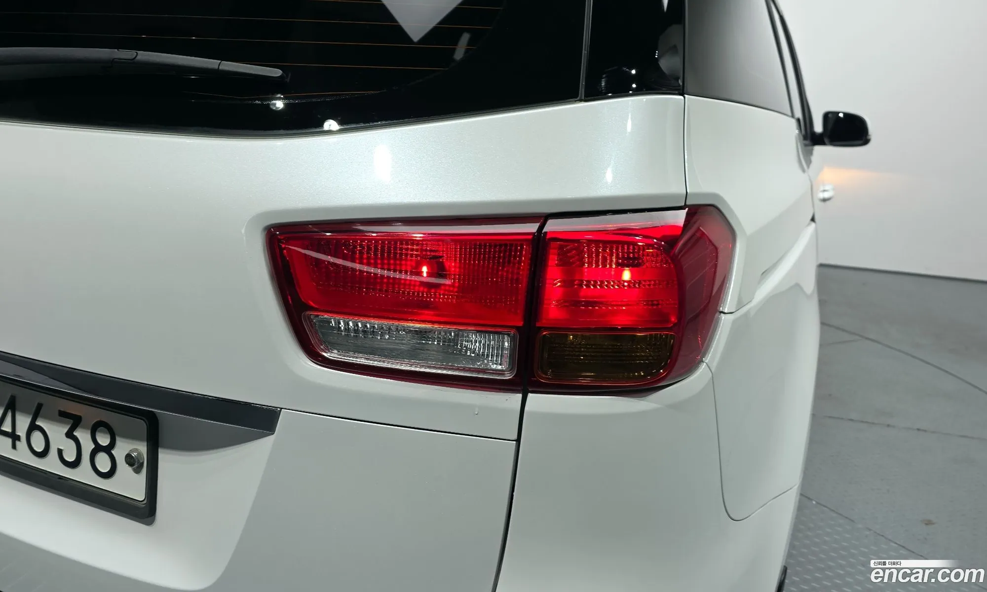 Kia Carnival 2018 — 17