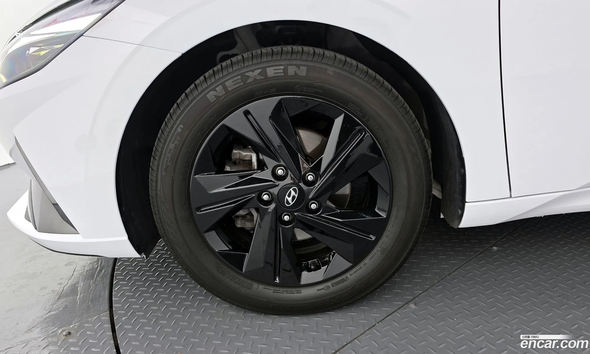 Hyundai Elantra 2021 — 7