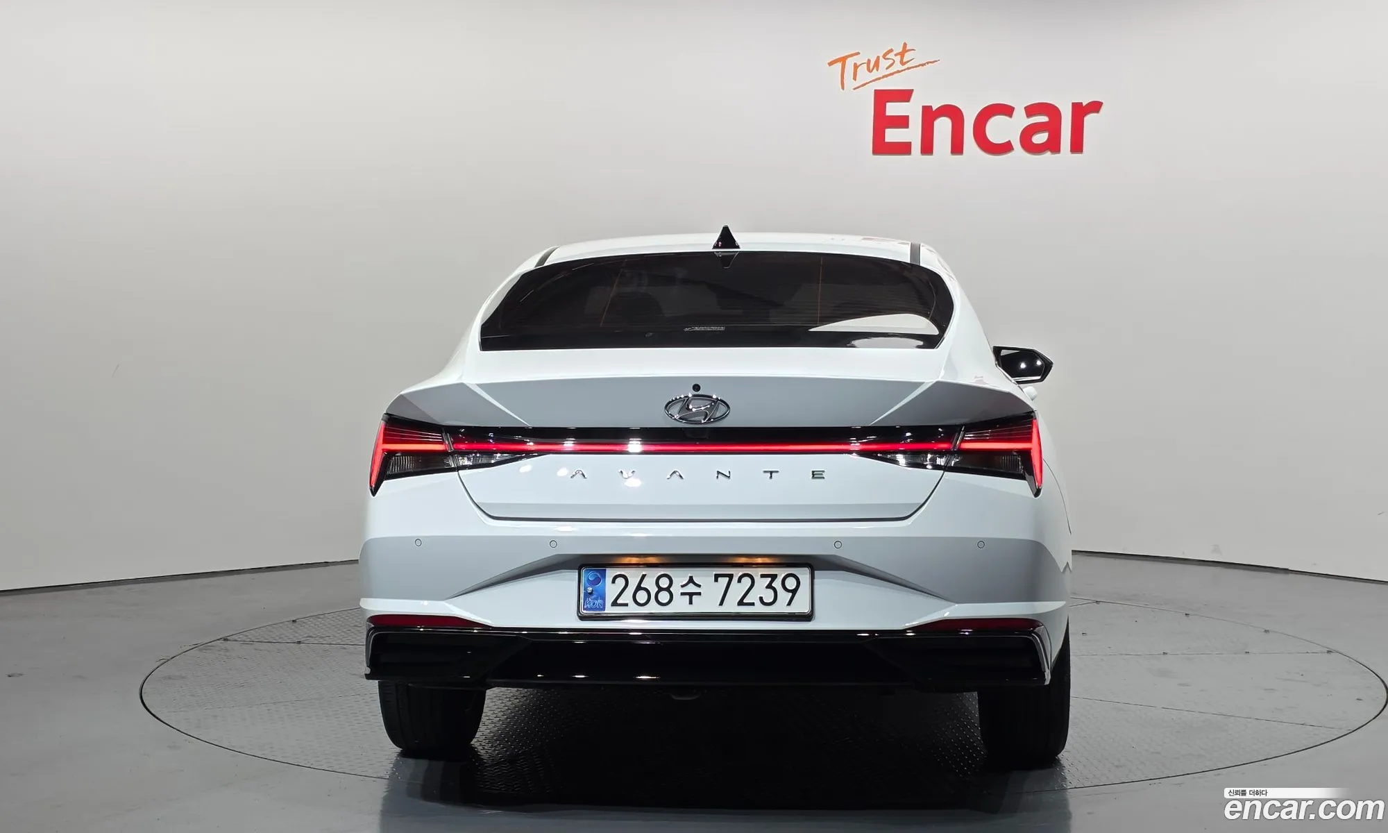 Hyundai Elantra 2021 — 12