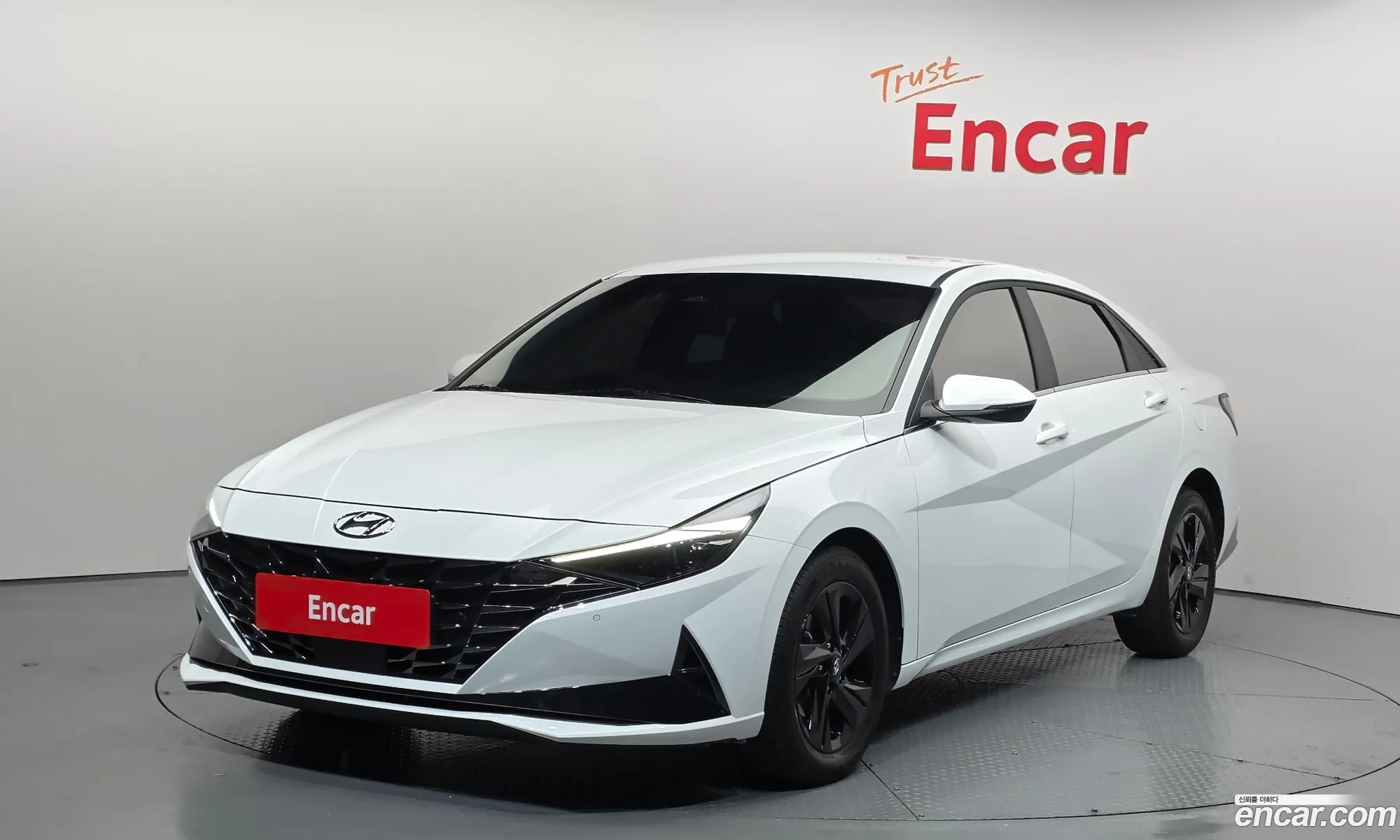 Hyundai Elantra 2021 — 16