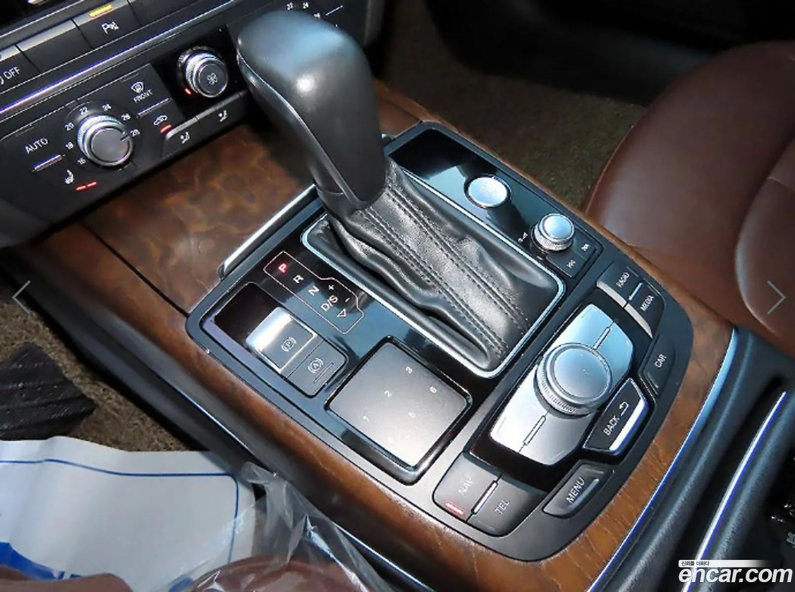 Audi A6 2015 — 12