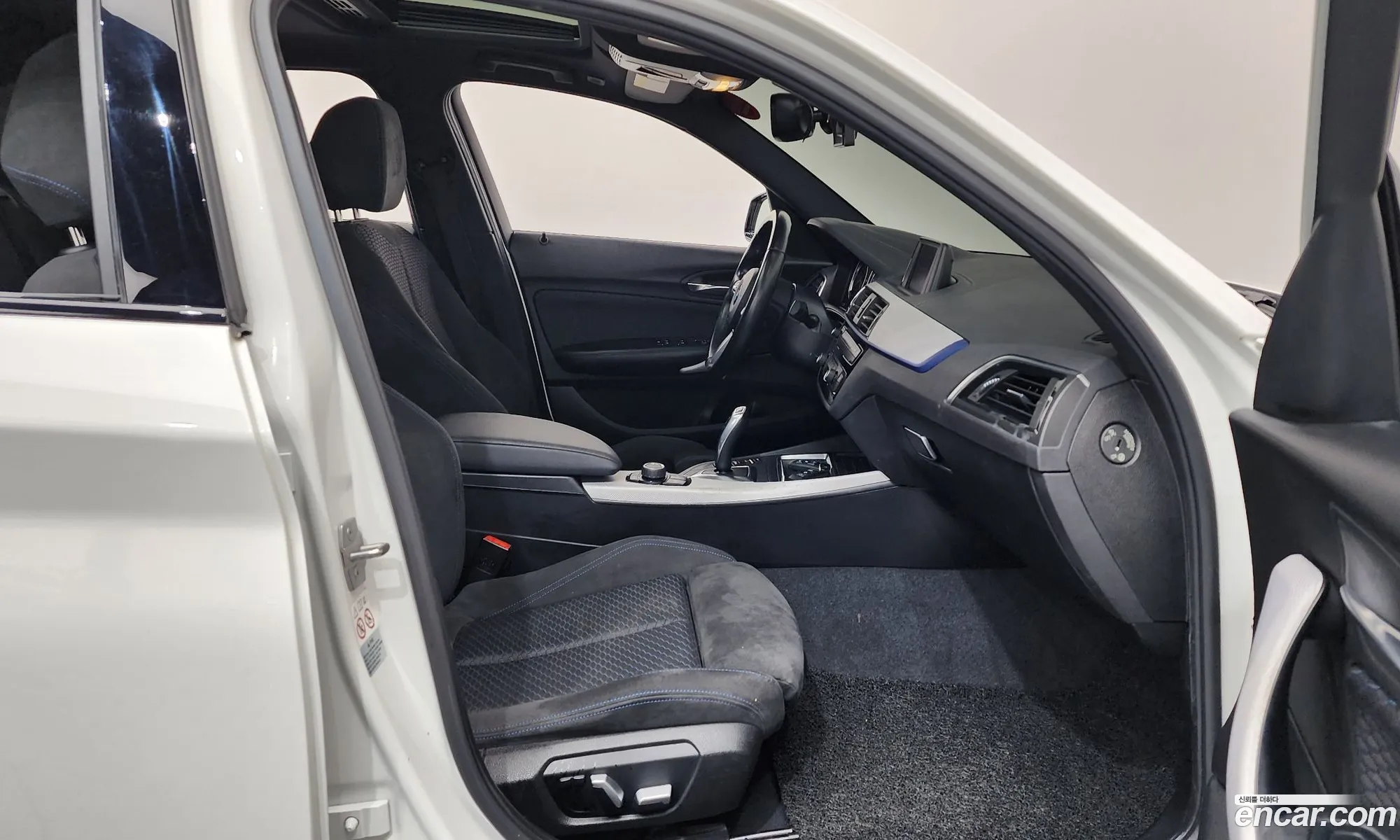 BMW 1 Series 2018 — 28
