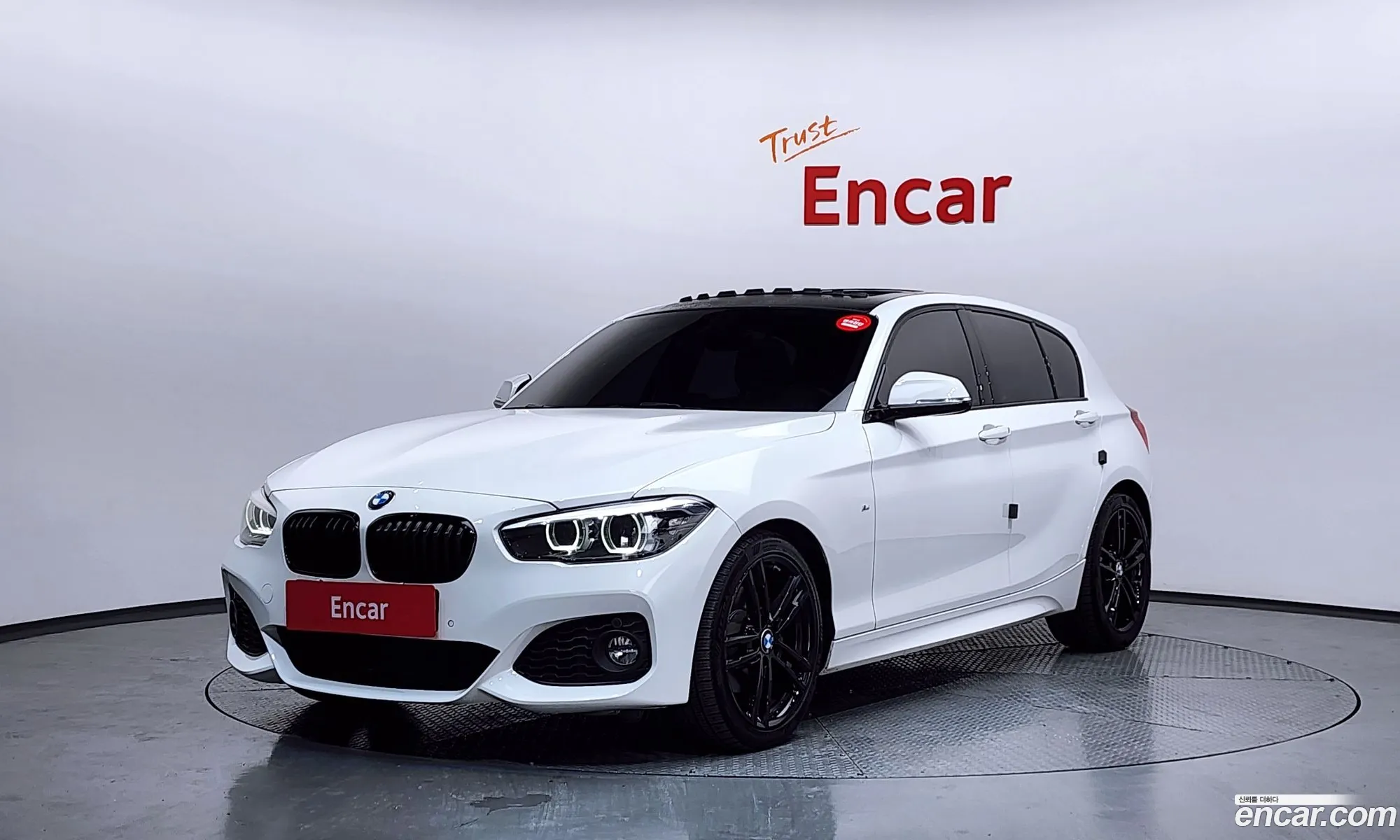 BMW 1 Series 2018 — 19