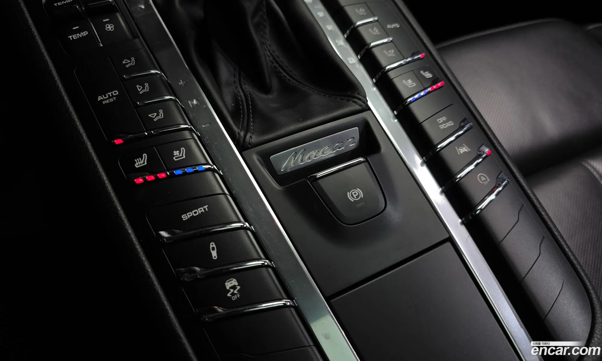 Porsche Macan 2016 WP1AD2950HLB70029 — 2