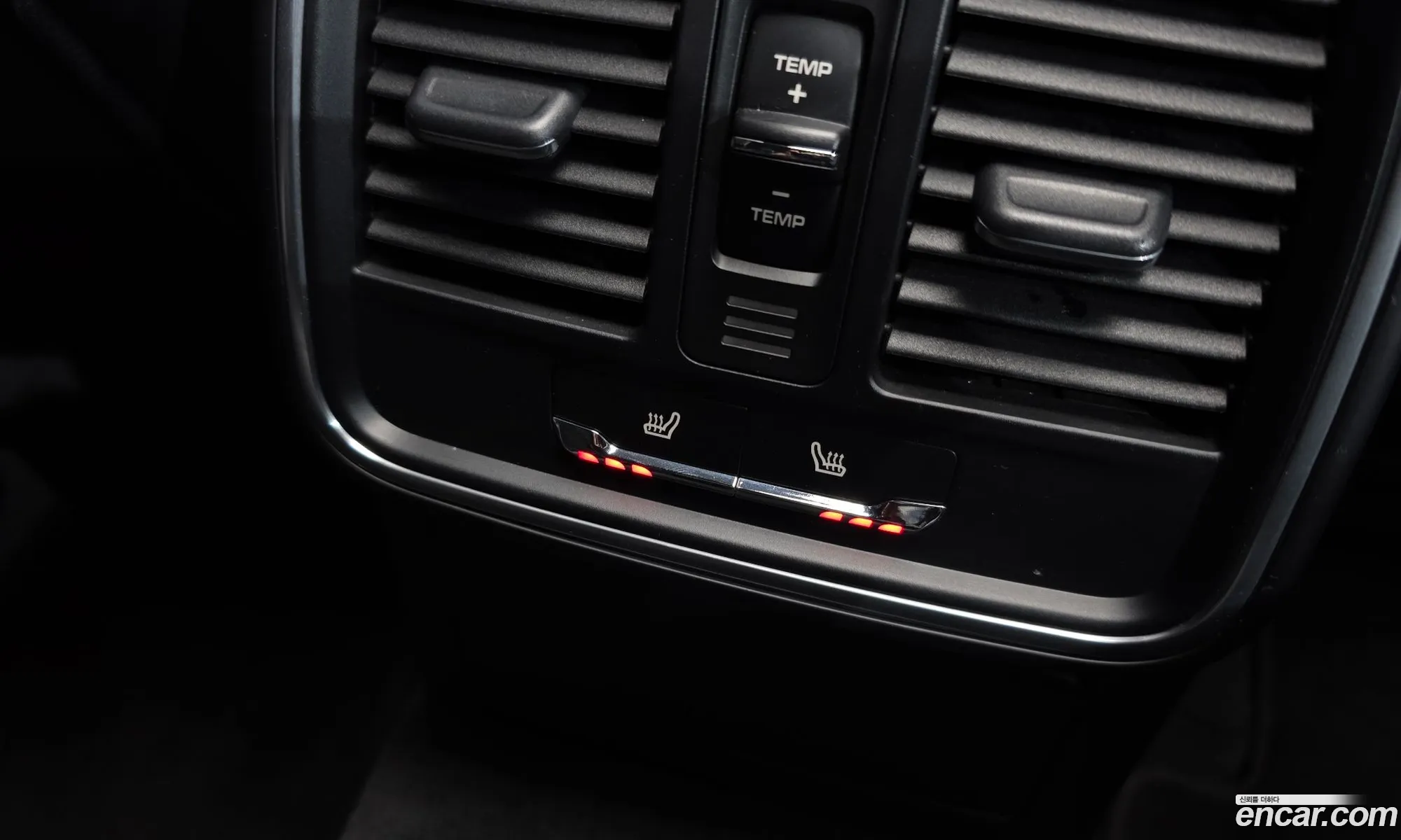 Porsche Macan 2016 WP1AD2950HLB70029 — 18