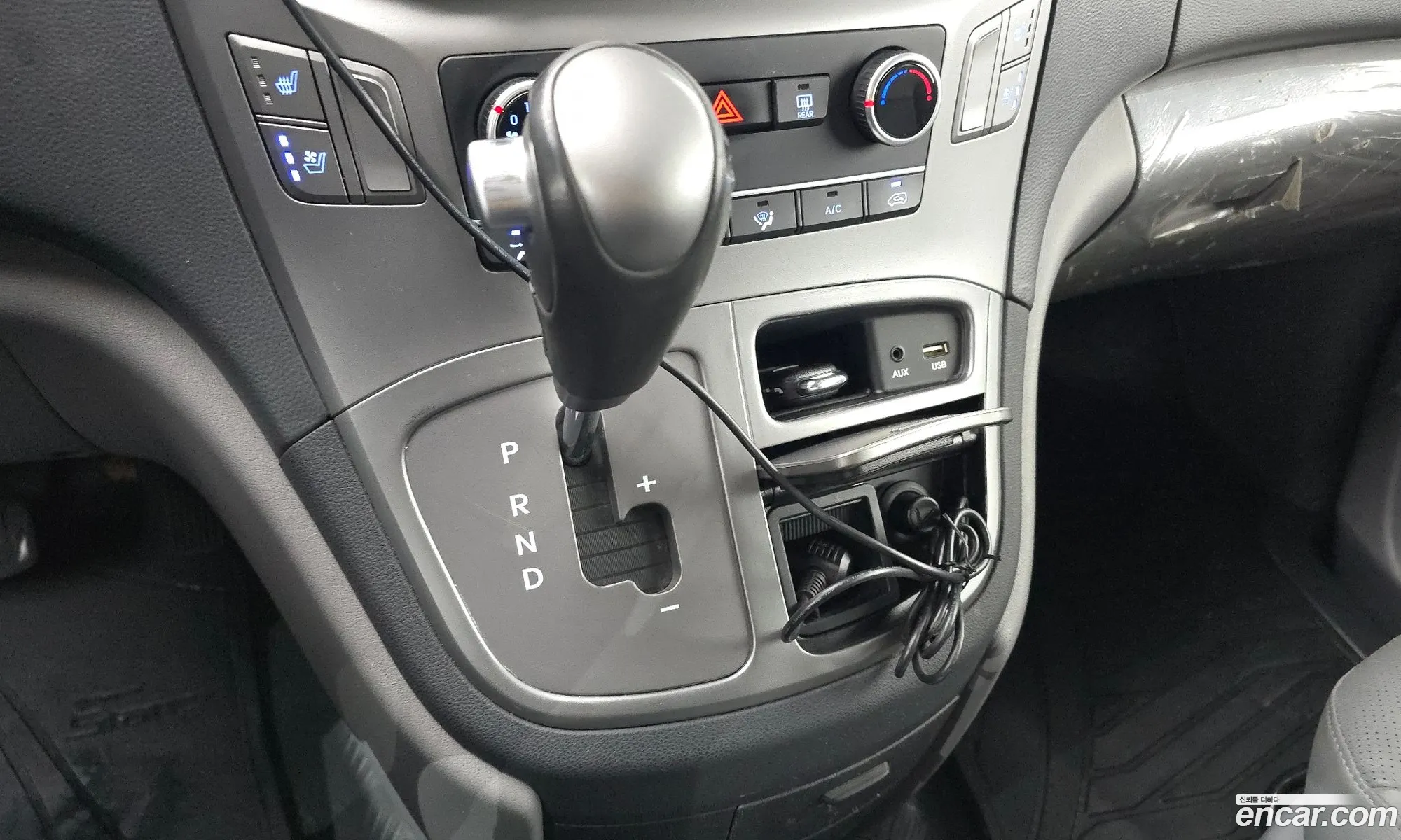 Hyundai Grand Starex 2021 — 12