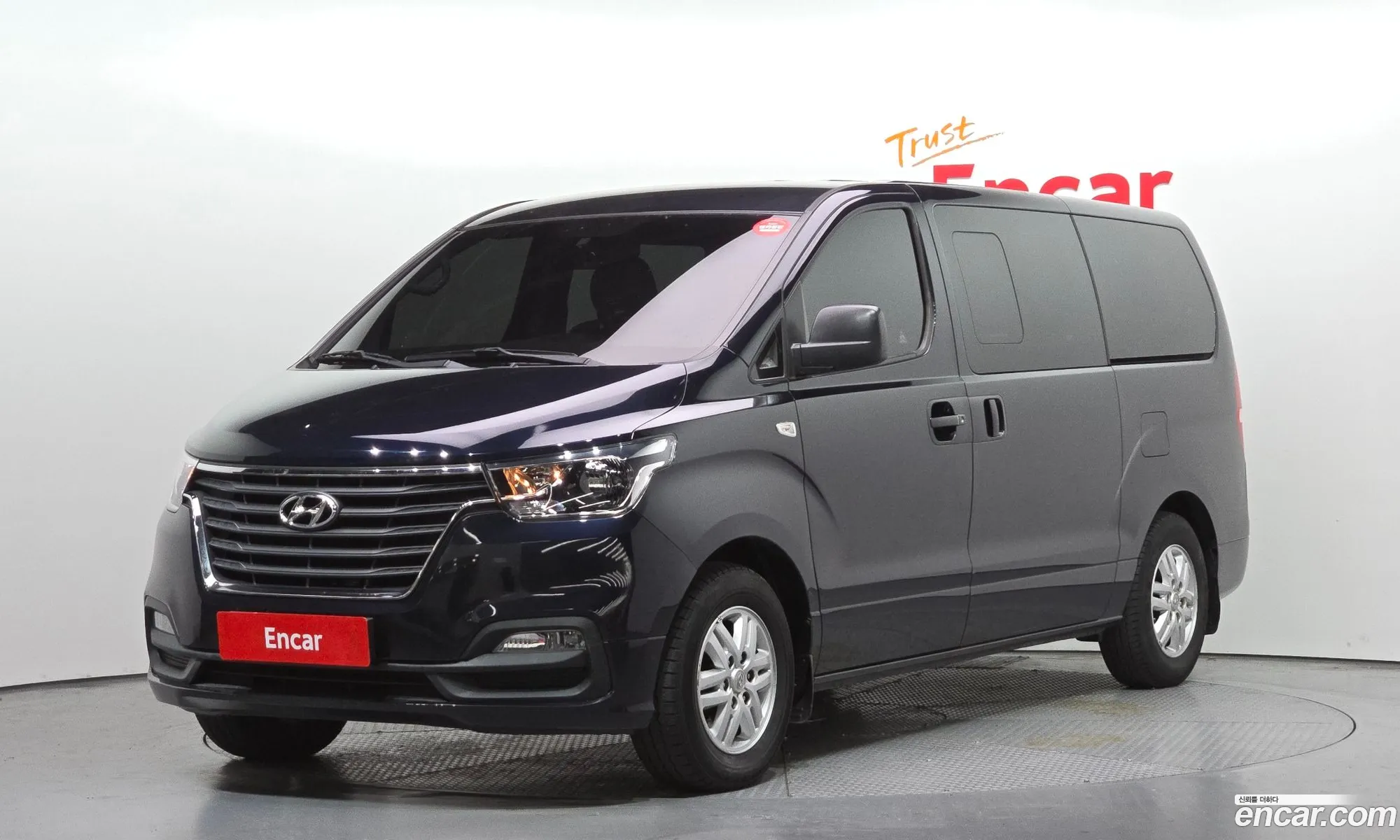 Hyundai Grand Starex 2021 — 10