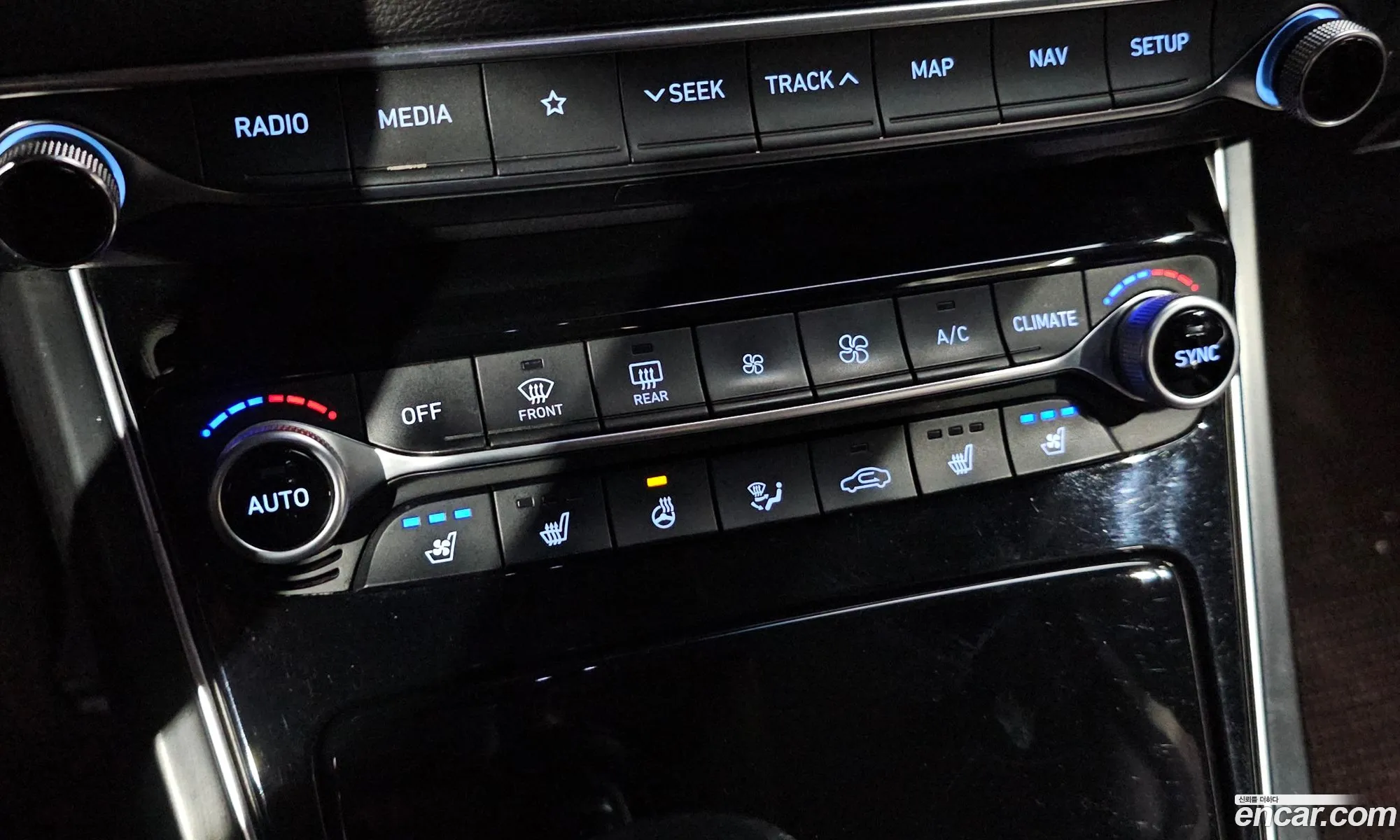 Hyundai Grandeur IG 2018 — 17