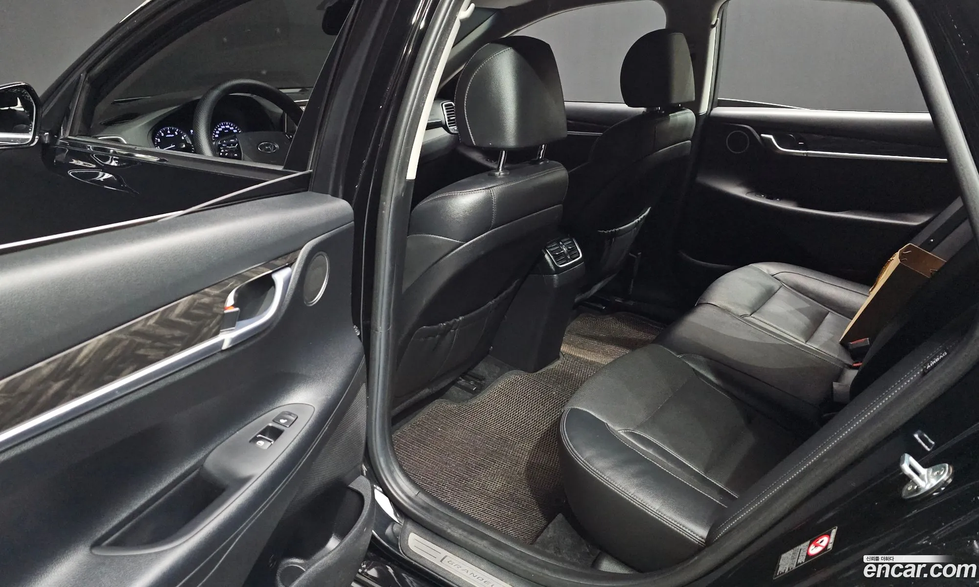 Hyundai Grandeur IG 2018 — 20