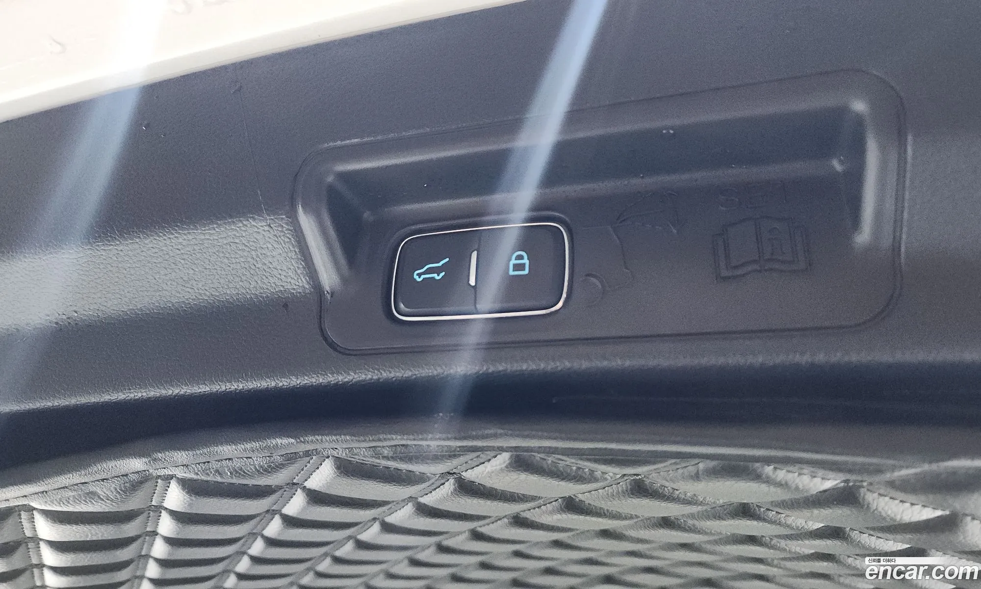 Ford Explorer 6th Gen 2022 1FMSK8FH9NGB32487 — 23
