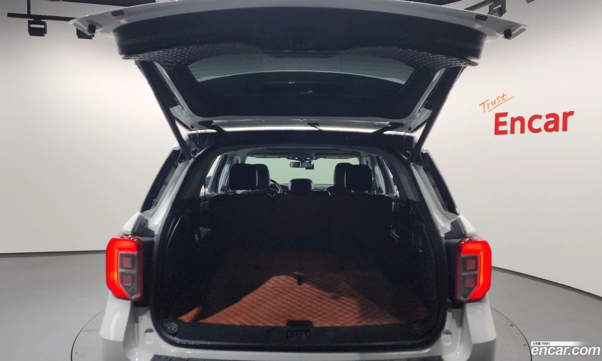 Ford Explorer 6th Gen 2022 1FMSK8FH9NGB32487 — 12