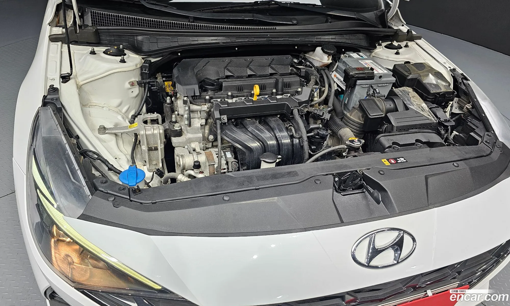 Hyundai Elantra 2021 — 21