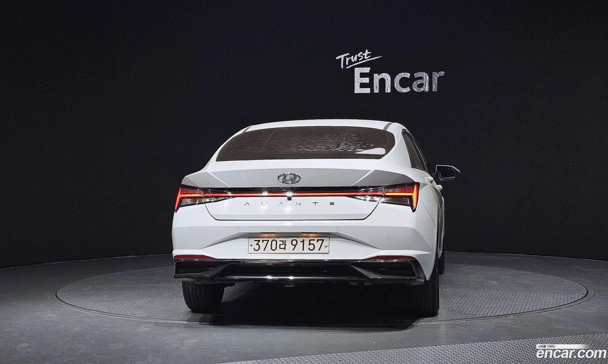 Hyundai Elantra 2021 — 25