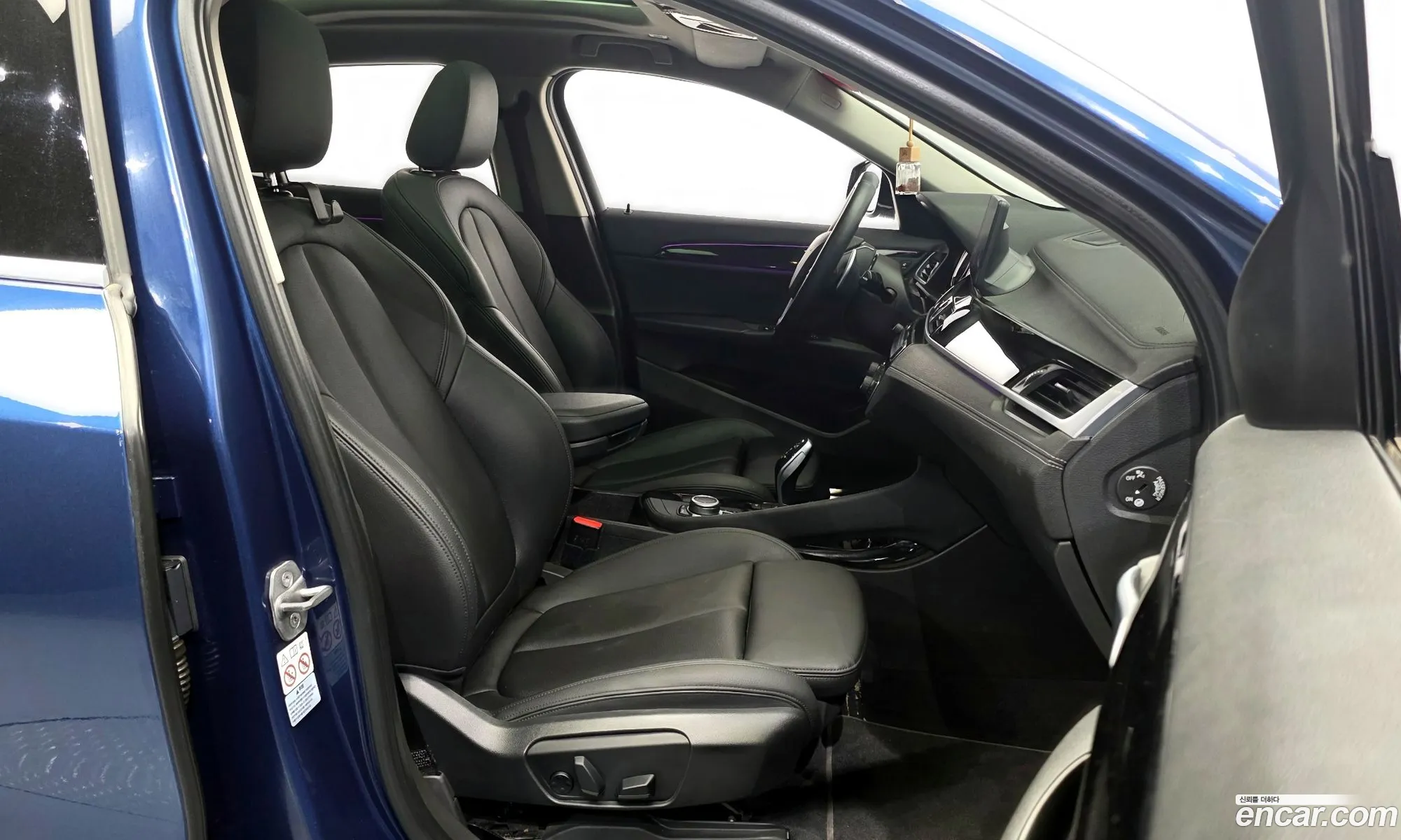 BMW X2 2022 WBA11DF05N5U95349 — 2