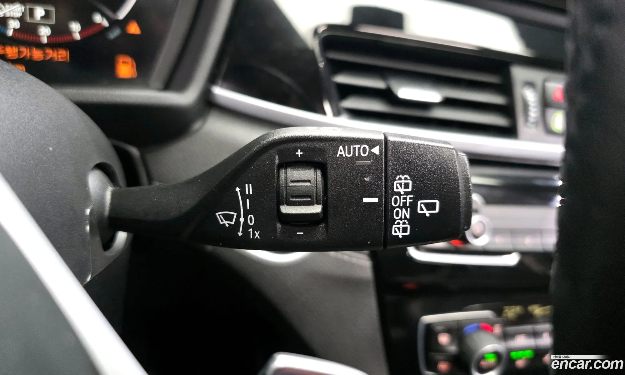 BMW X2 2022 WBA11DF05N5U95349 — 7