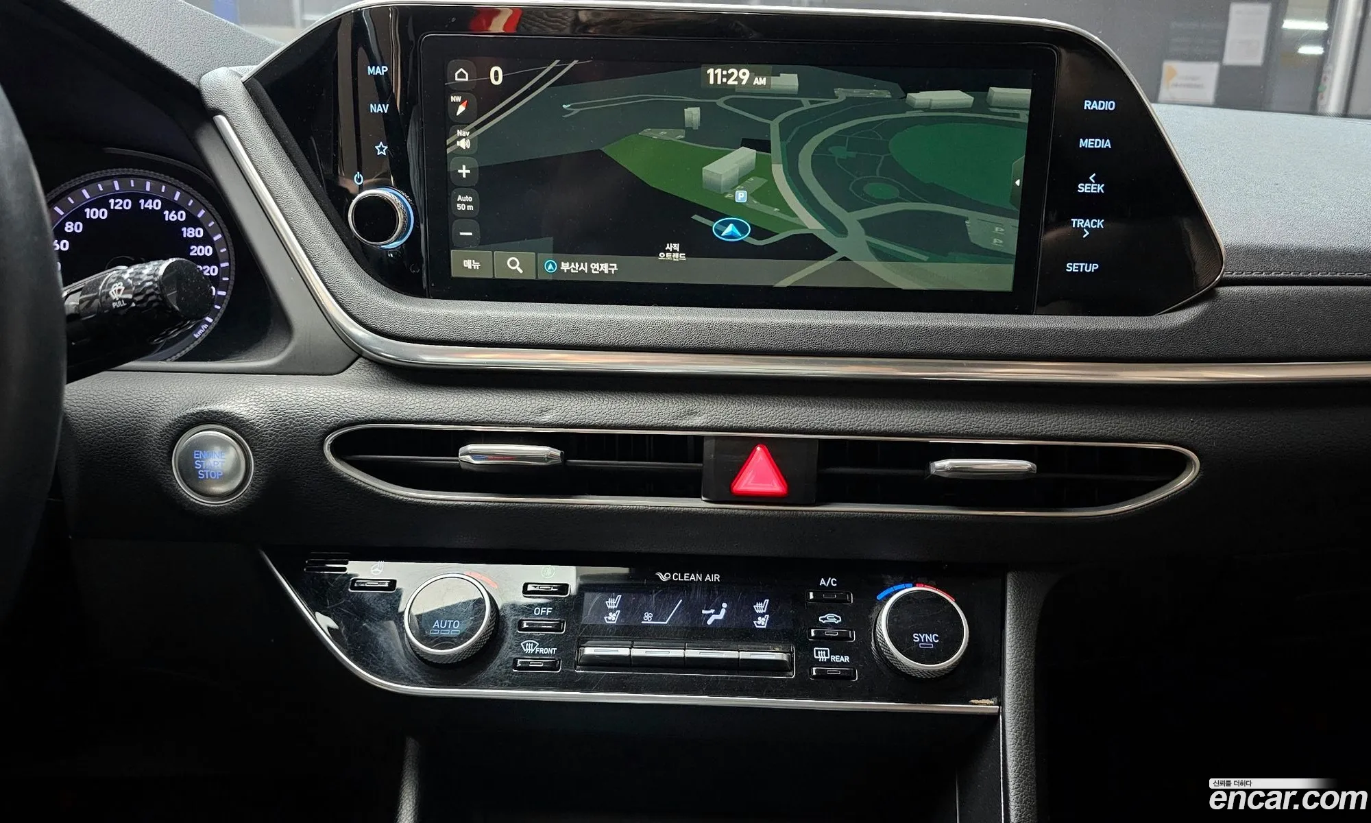 Hyundai Sonata 2019 — 16