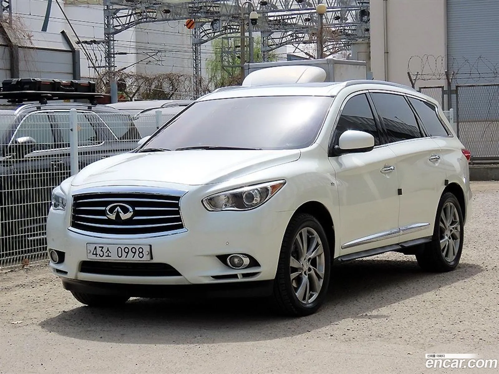 Infiniti QX60 2015 — 19