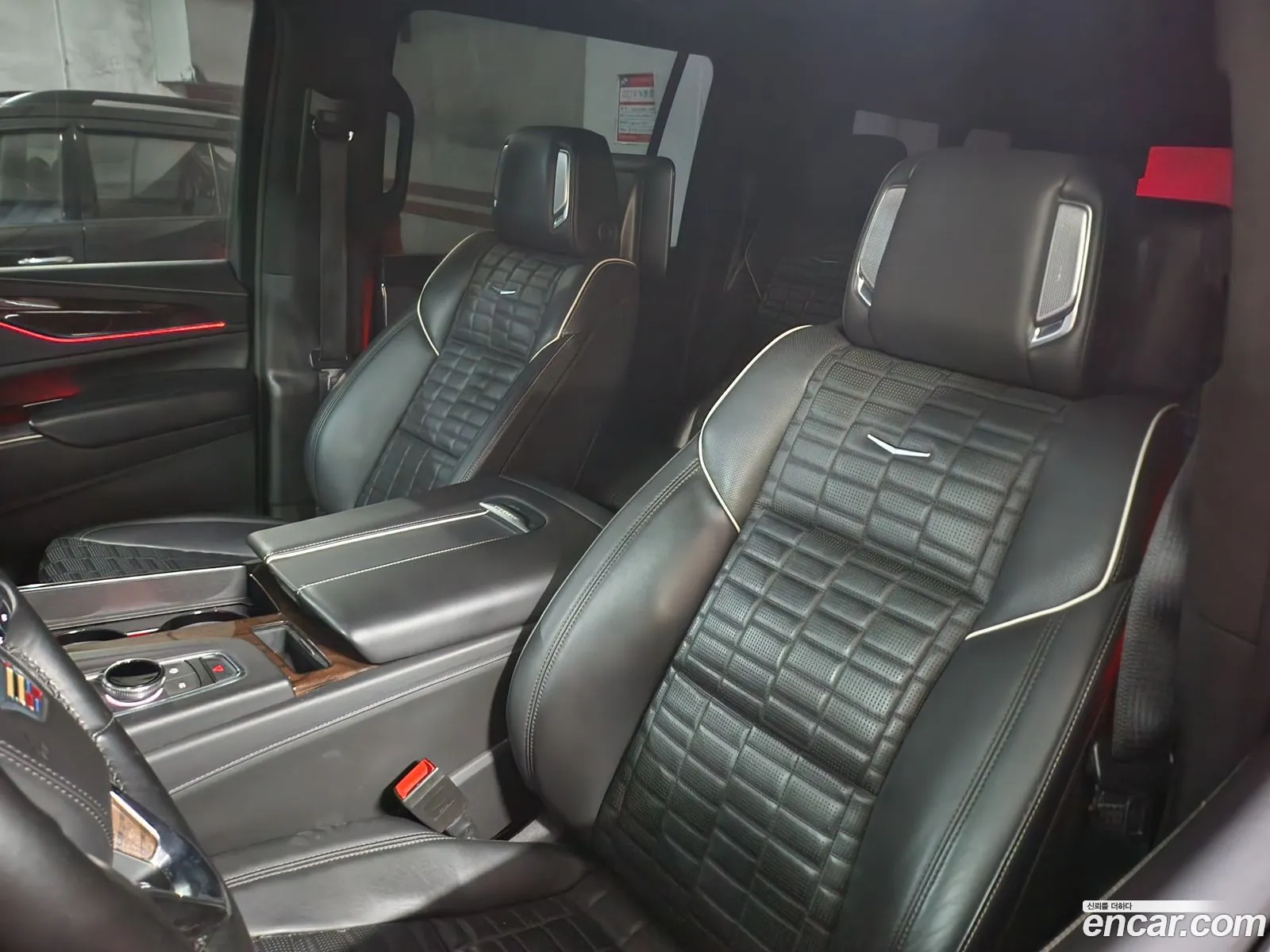 Cadillac Escalade 2021 — 4