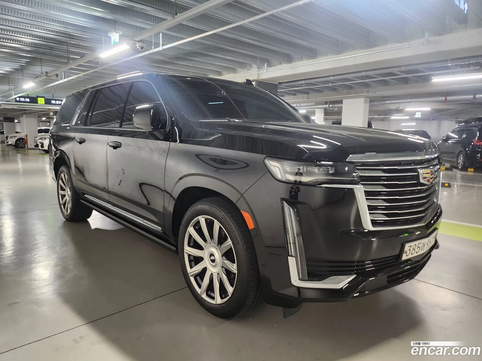 Cadillac Escalade 2021 — 18