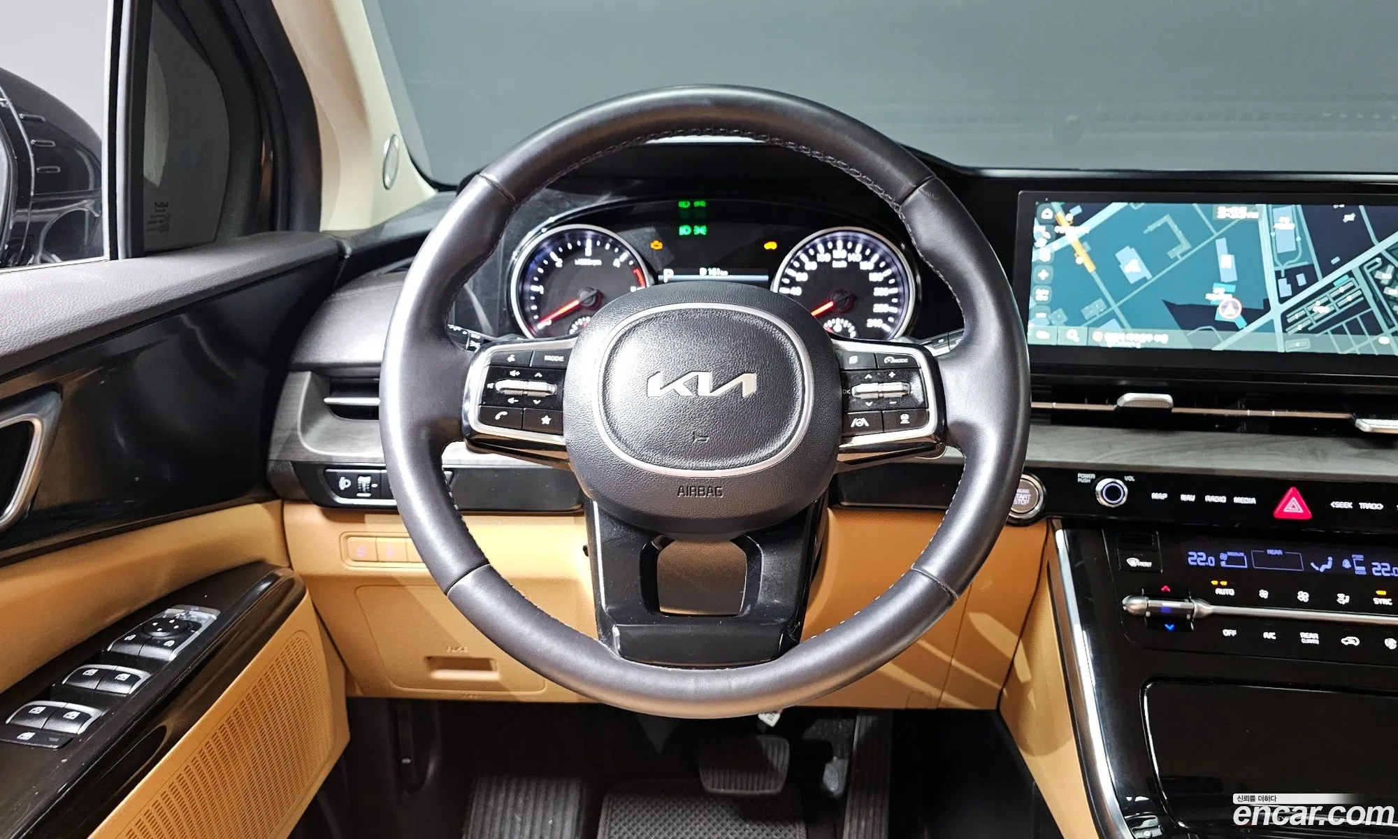 Kia Carnival 2023 — 3