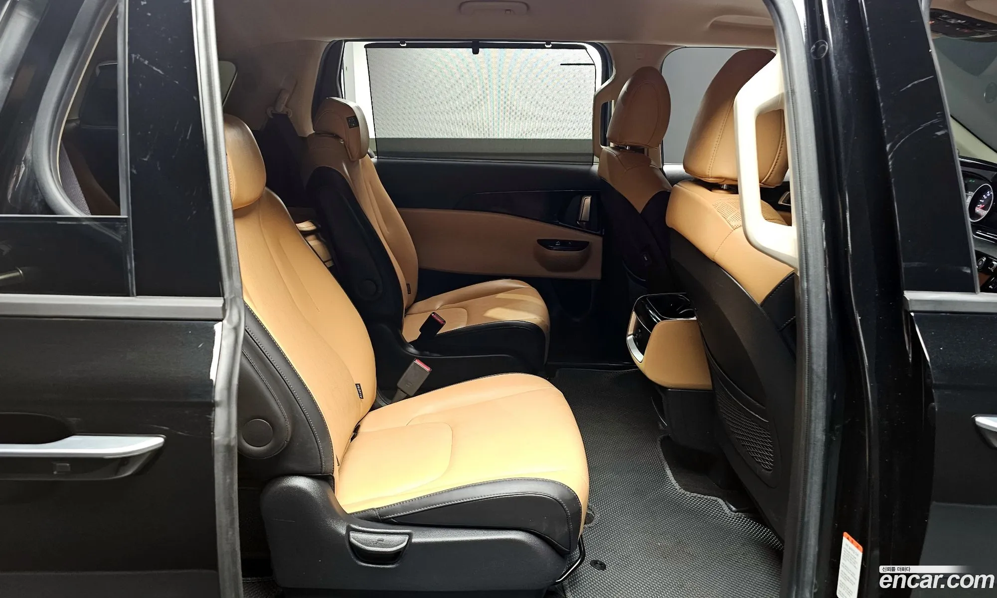 Kia Carnival 2023 — 8