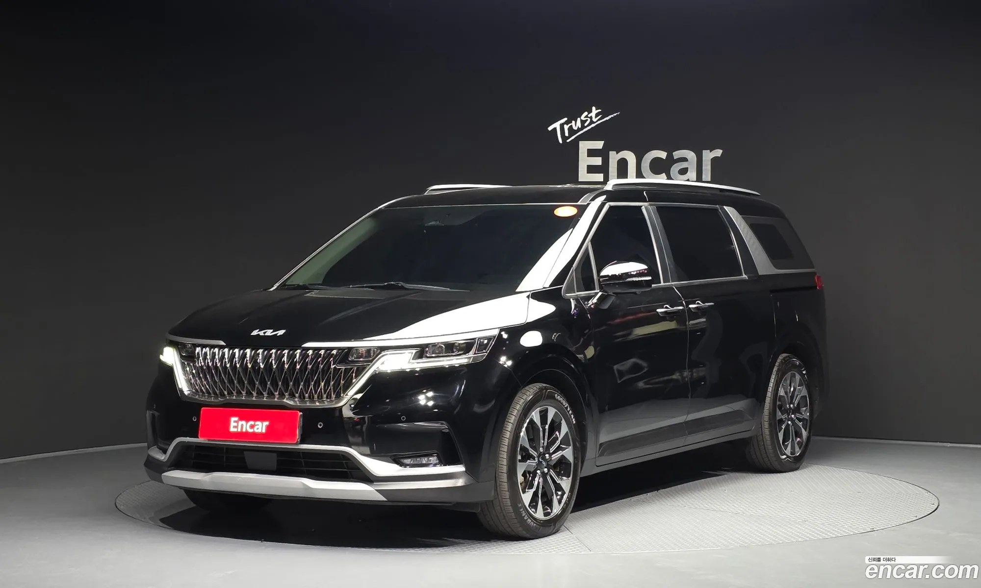 Kia Carnival 2022 — 4