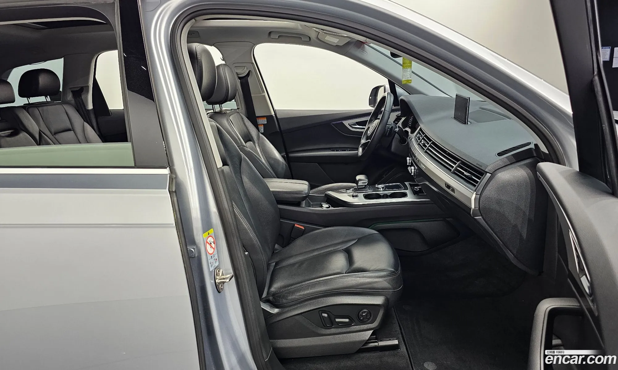 Audi Q7 2019 WAUZZZ4M2KD044489 — 8