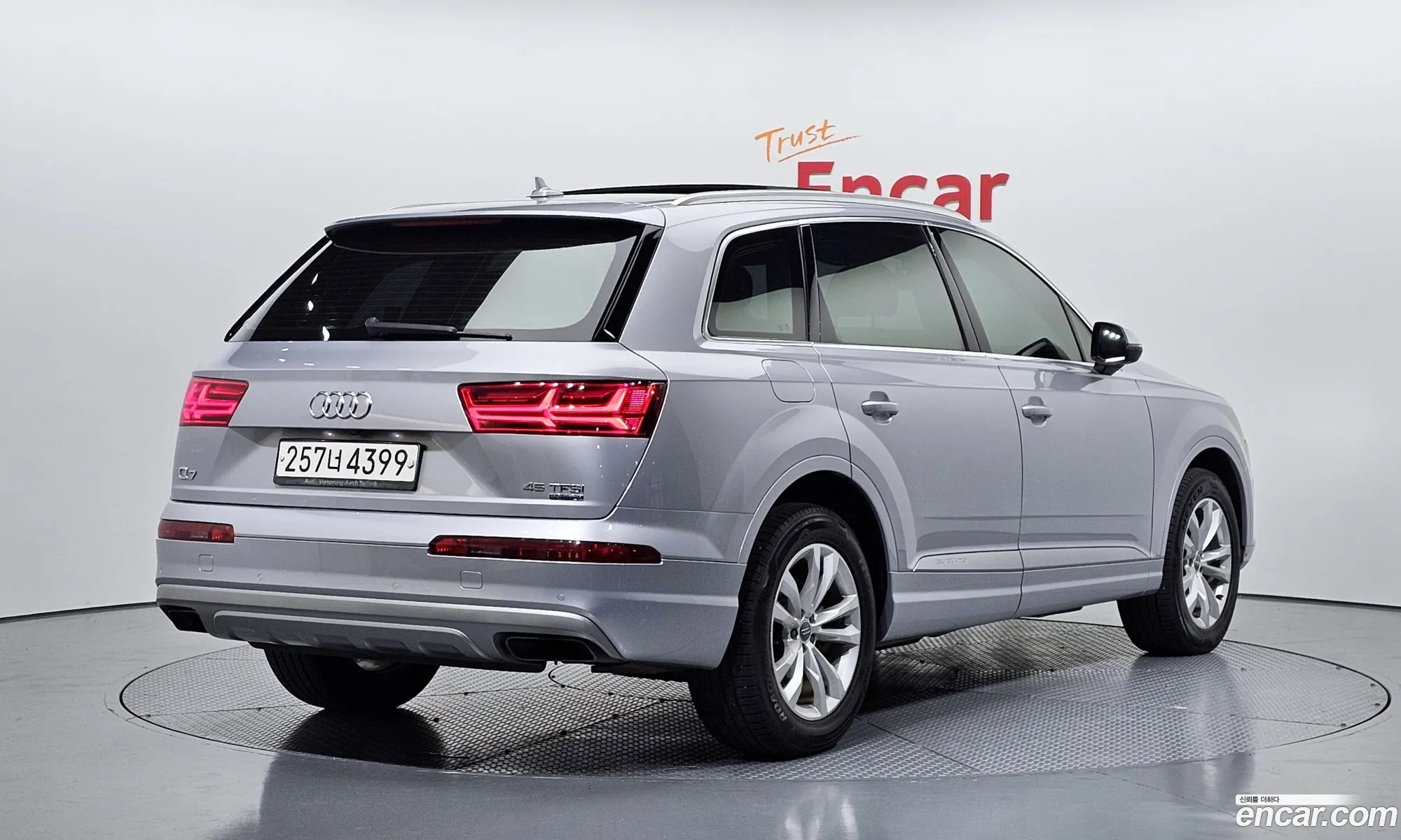 Audi Q7 2019 WAUZZZ4M2KD044489 — 19