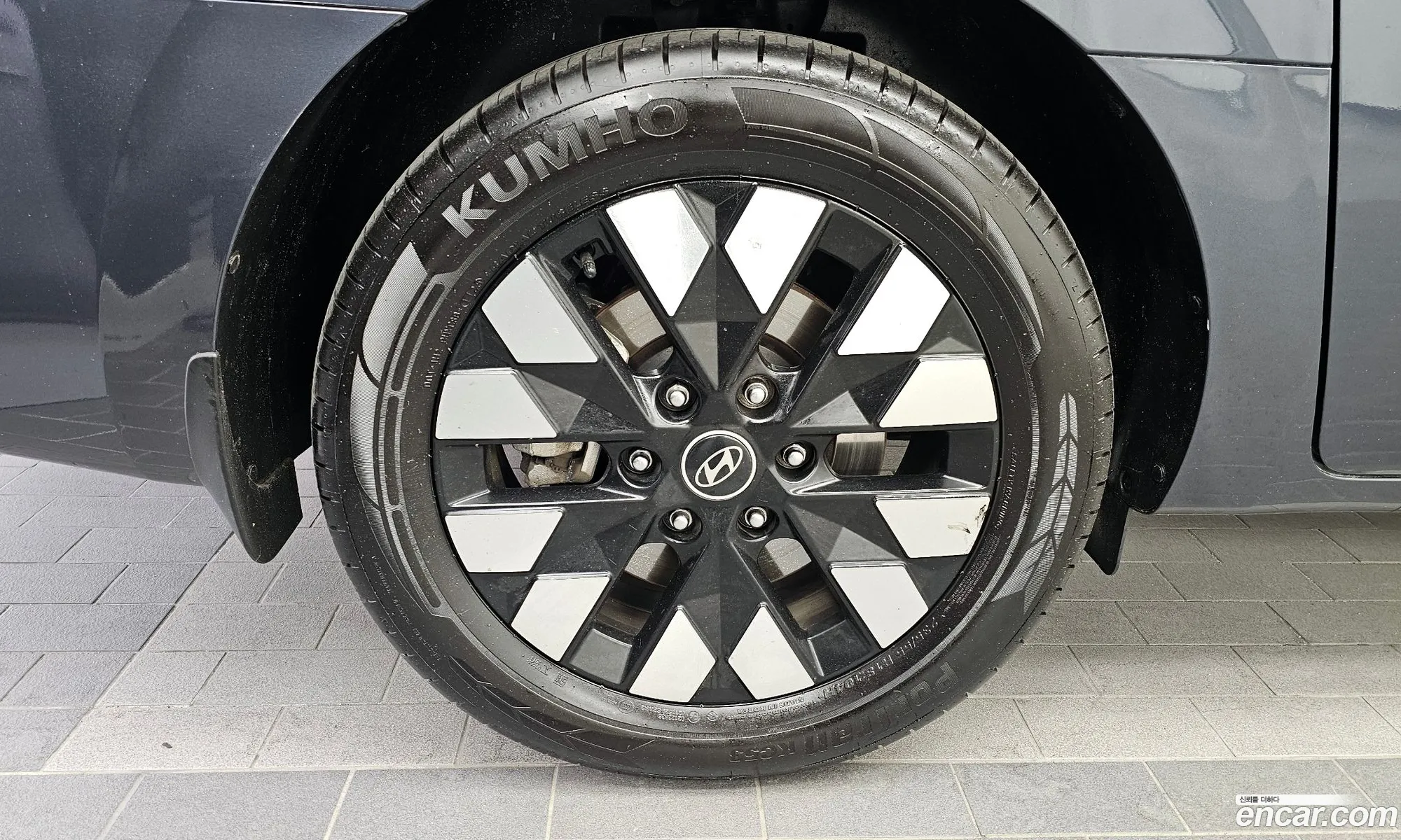 Hyundai Staria 2024 — 19