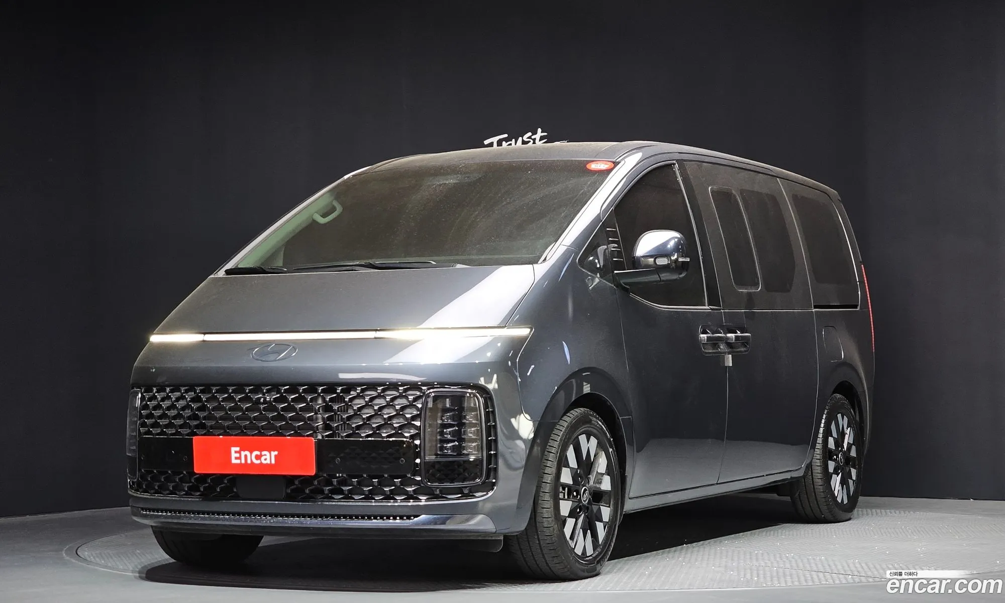 Hyundai Staria 2024 — 12