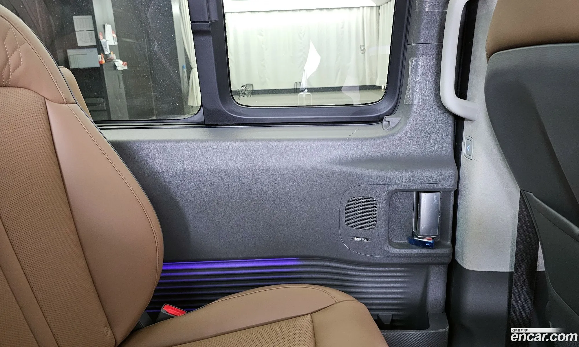 Hyundai Staria 2024 — 32