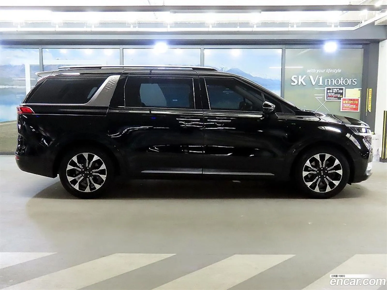 Kia Carnival 2021 — 2