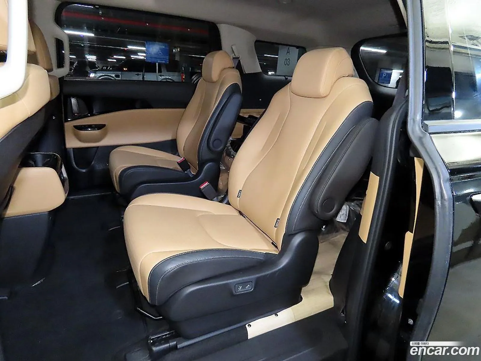 Kia Carnival 2021 — 4