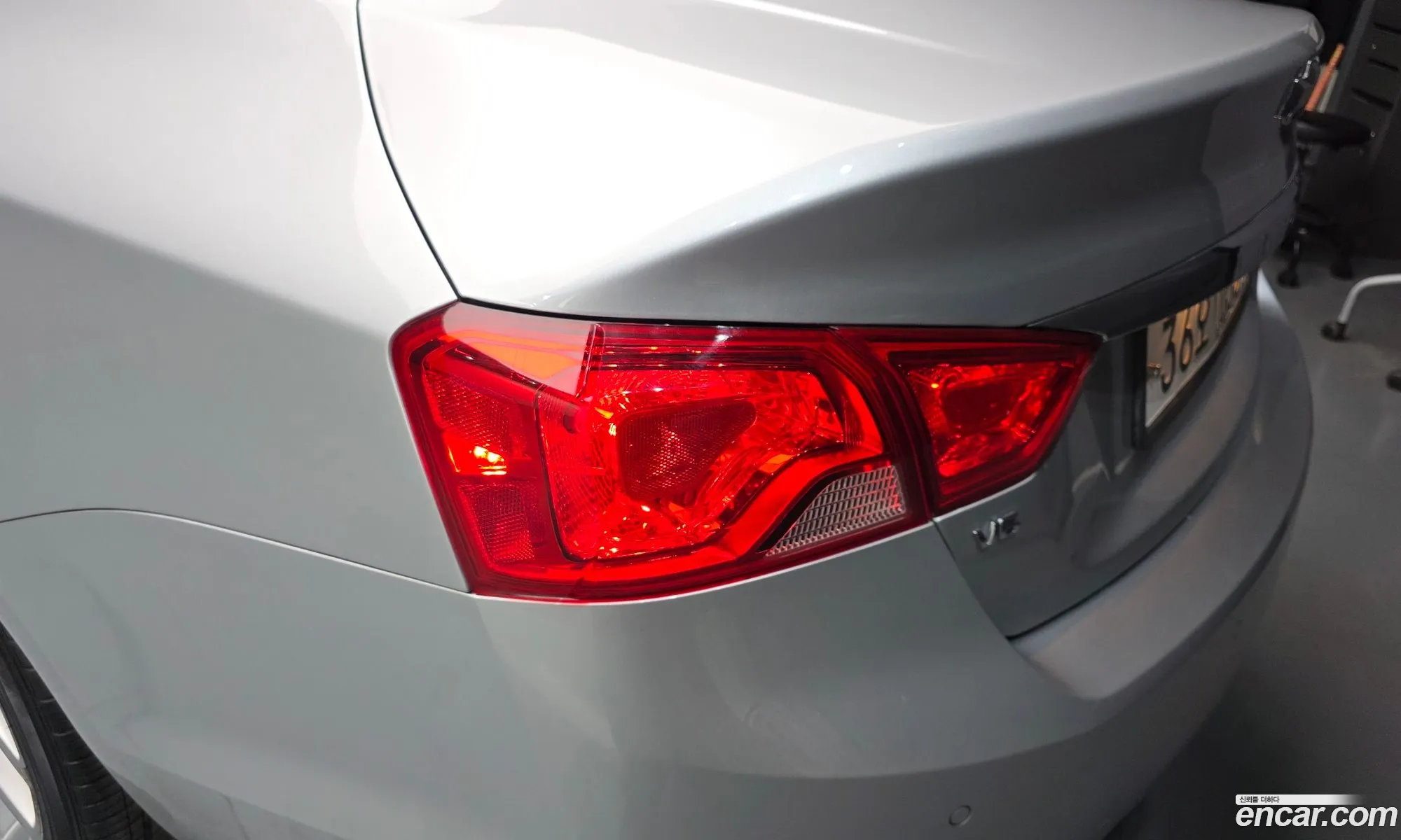 Chevrolet (GM Daewoo) Impala 2016 — 10