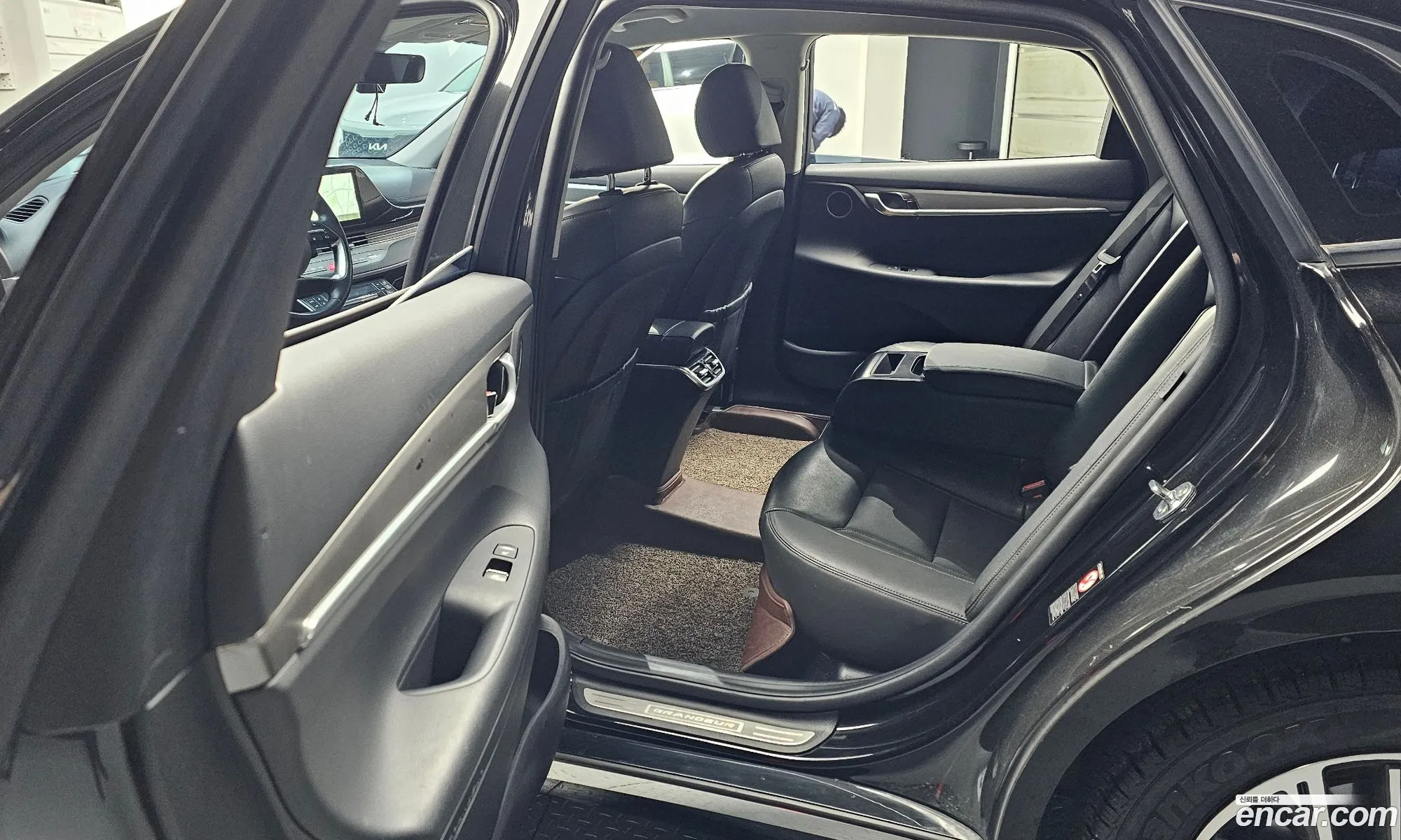 Hyundai Grandeur IG 2020 — 17